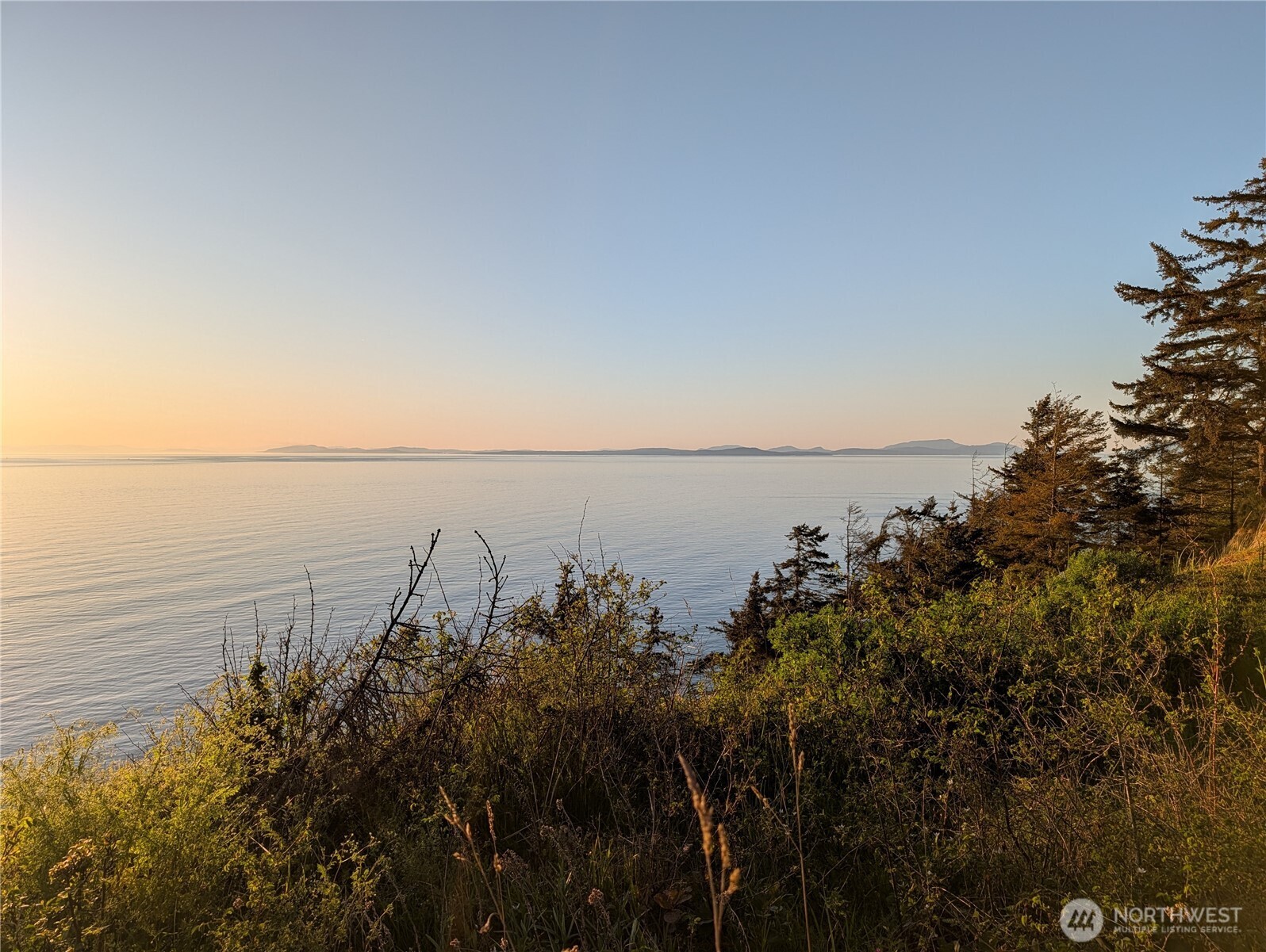 2089 West Beach Road Property Photo 3