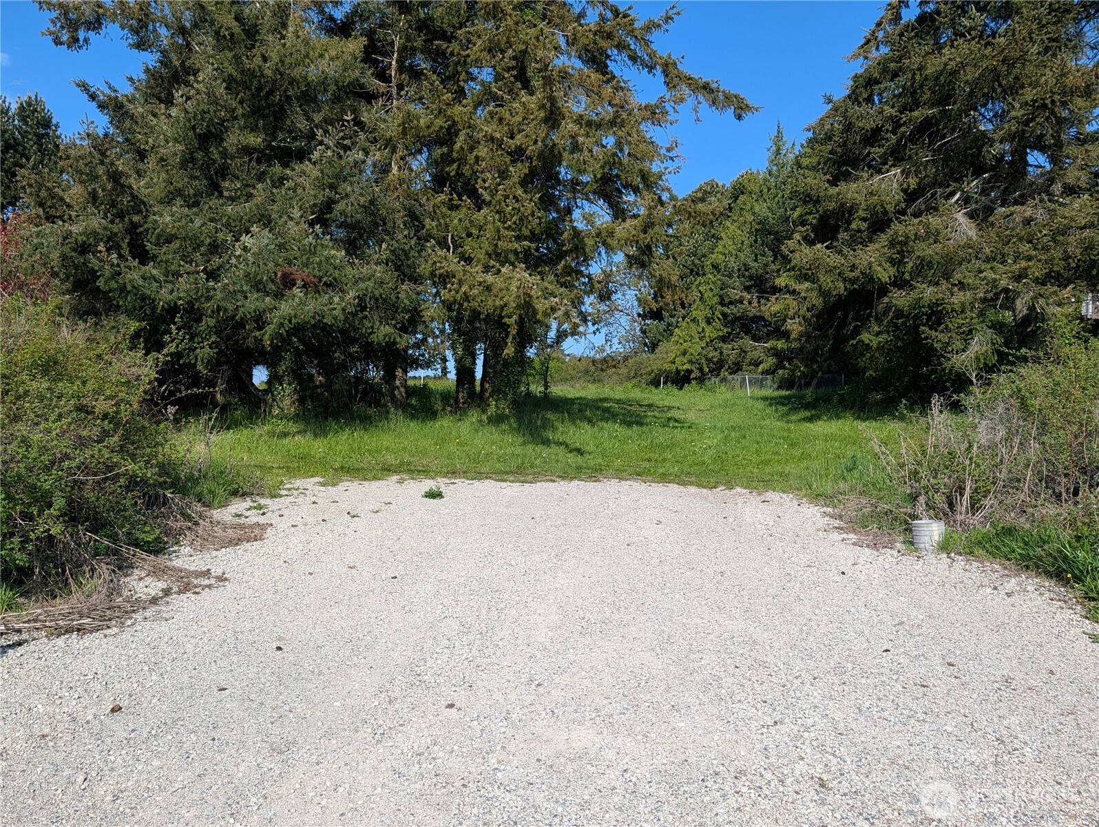 2089 West Beach Road Property Photo 19