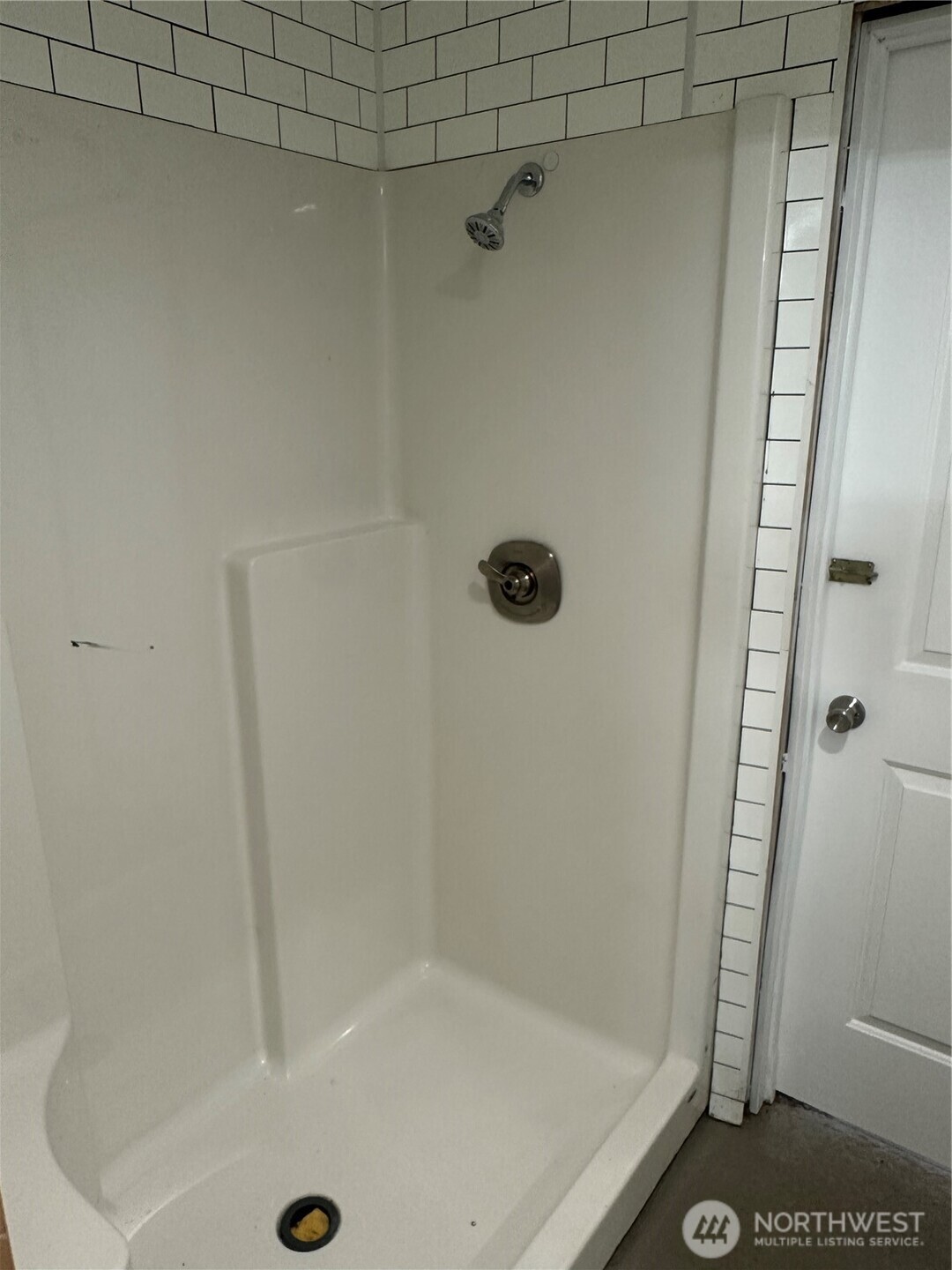 11022 Valley Avenue Property Photo 11
