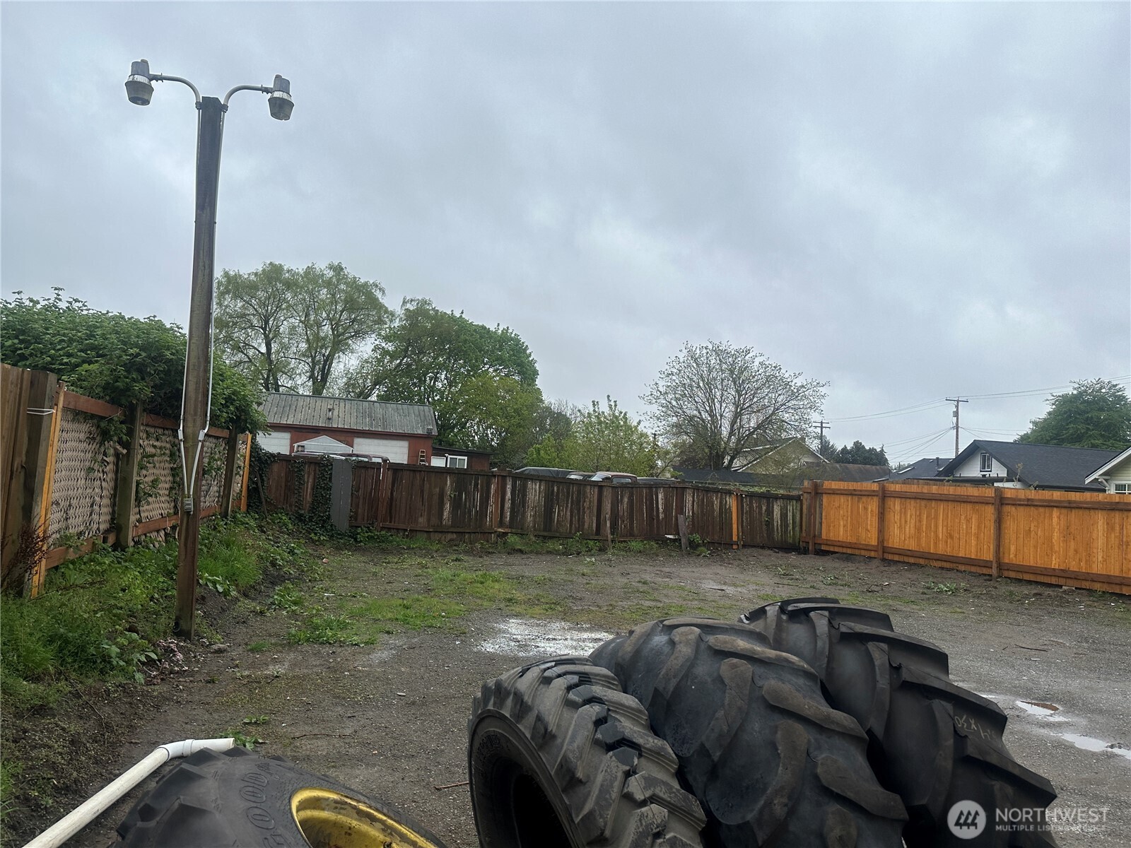 11022 Valley Avenue Property Photo 18