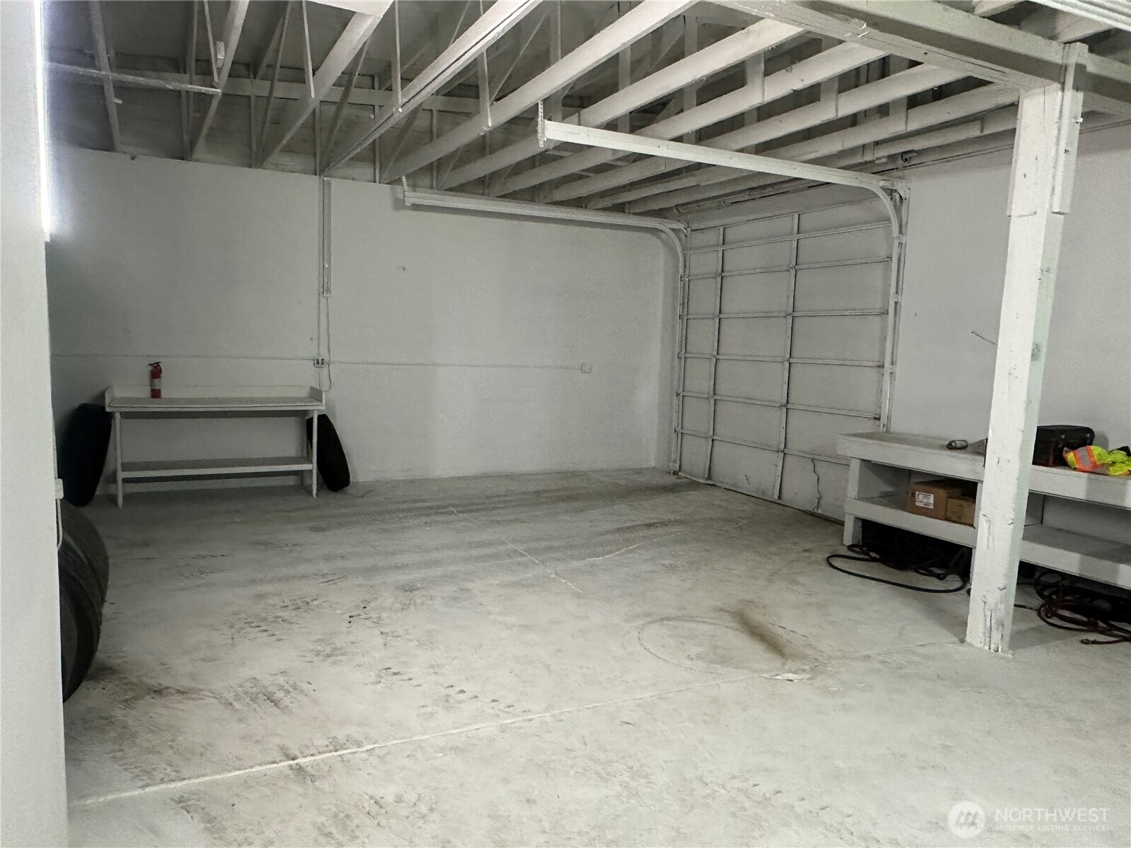 11022 Valley Avenue Property Photo 22