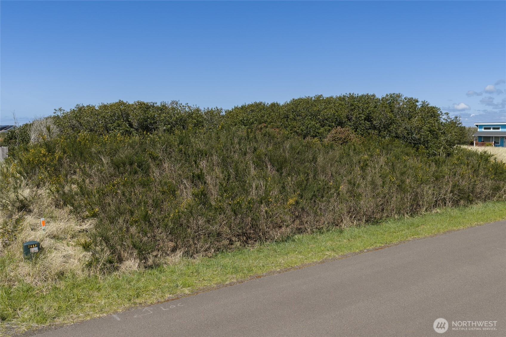 408 S Bel Air Loop Property Photo 18