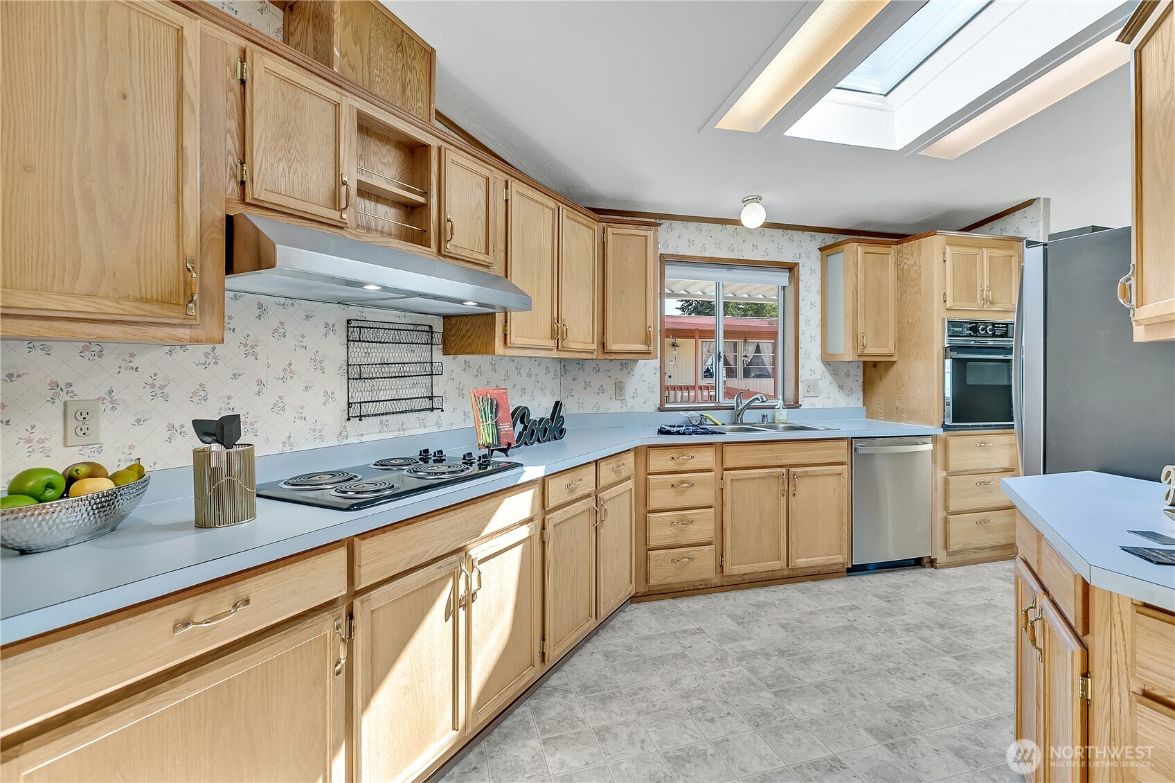 1111 Archwood Drive 311 Property Photo 7