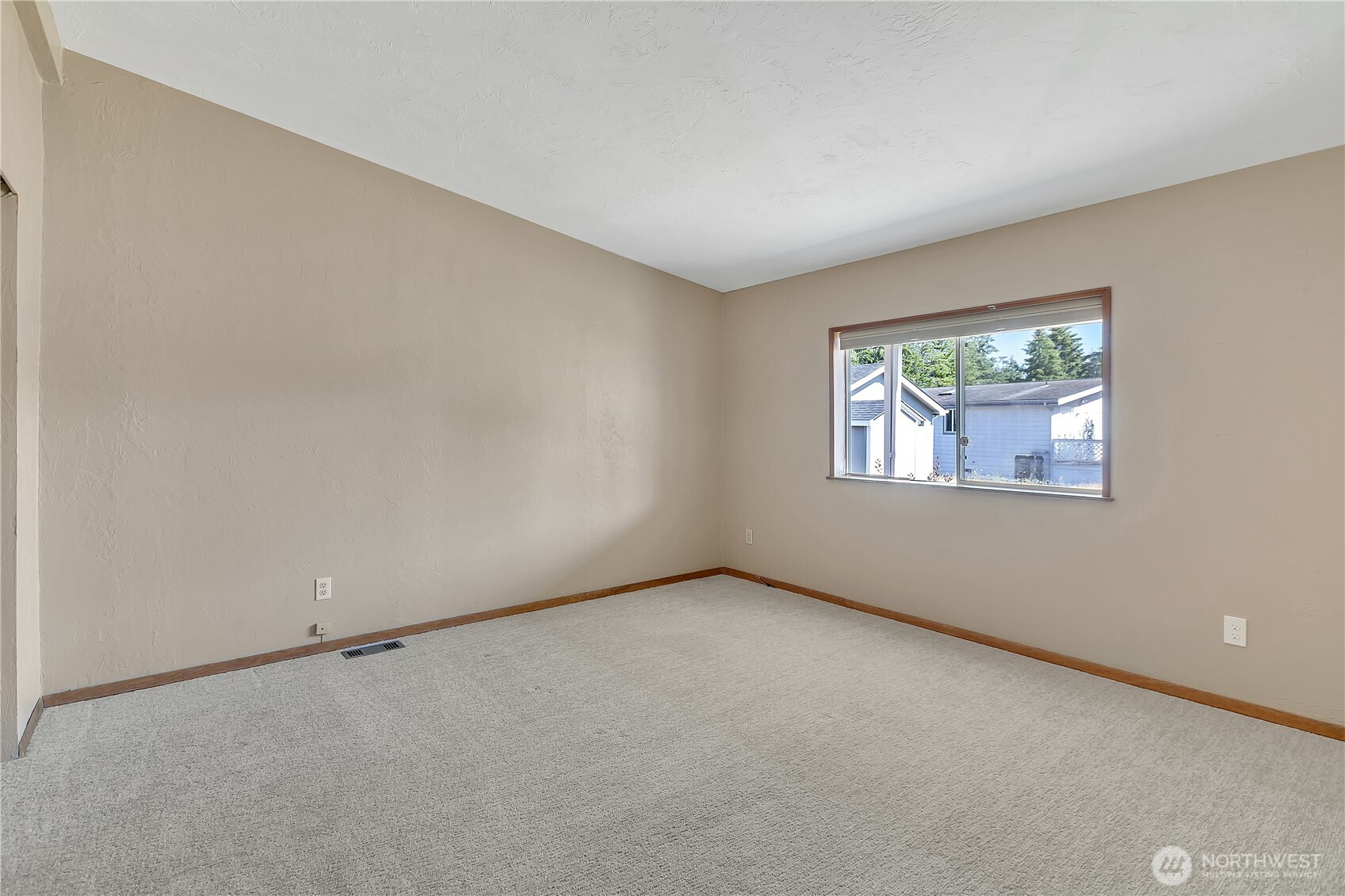 1111 Archwood Drive 311 Property Photo 15