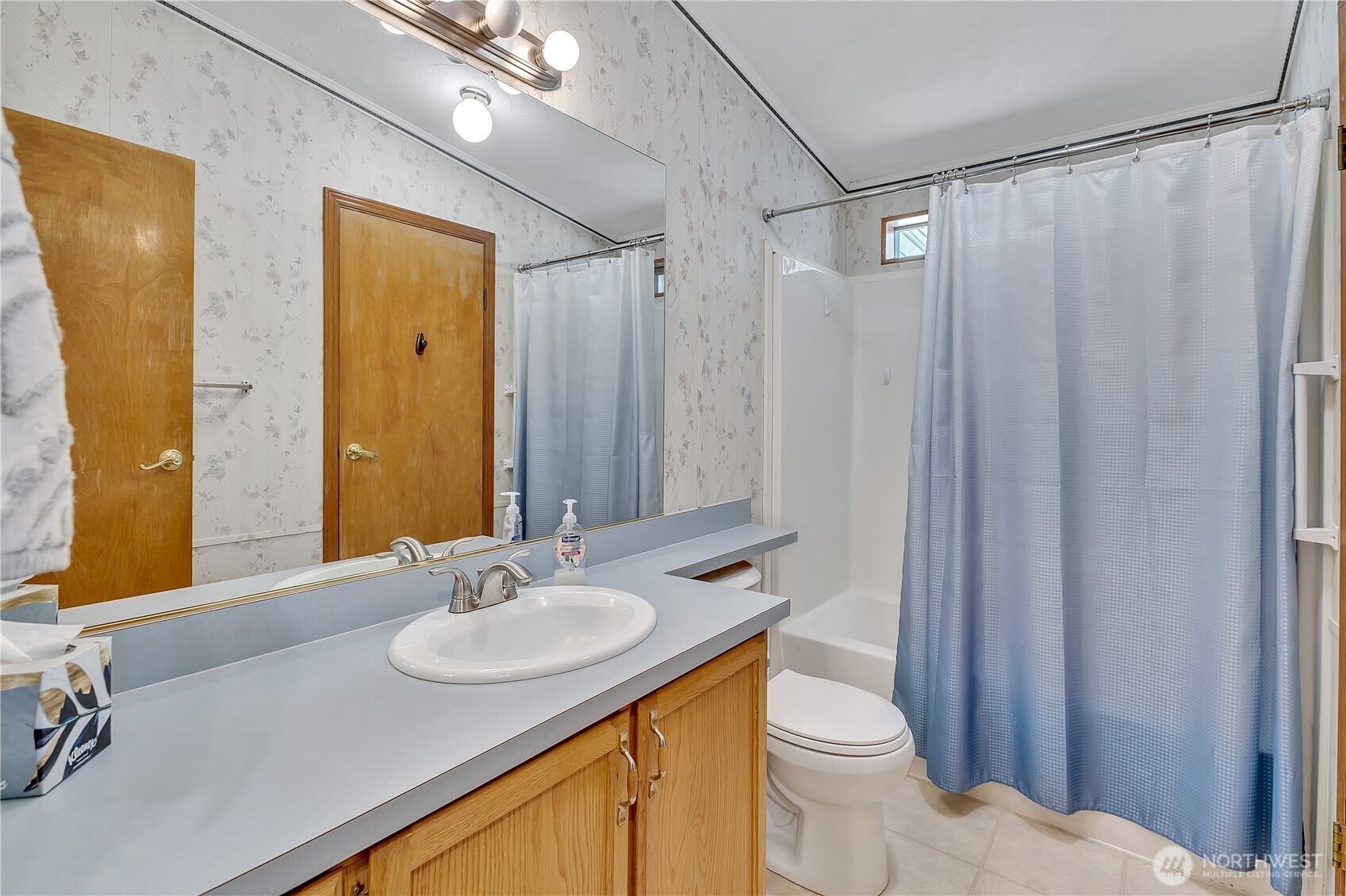 1111 Archwood Drive 311 Property Photo 19