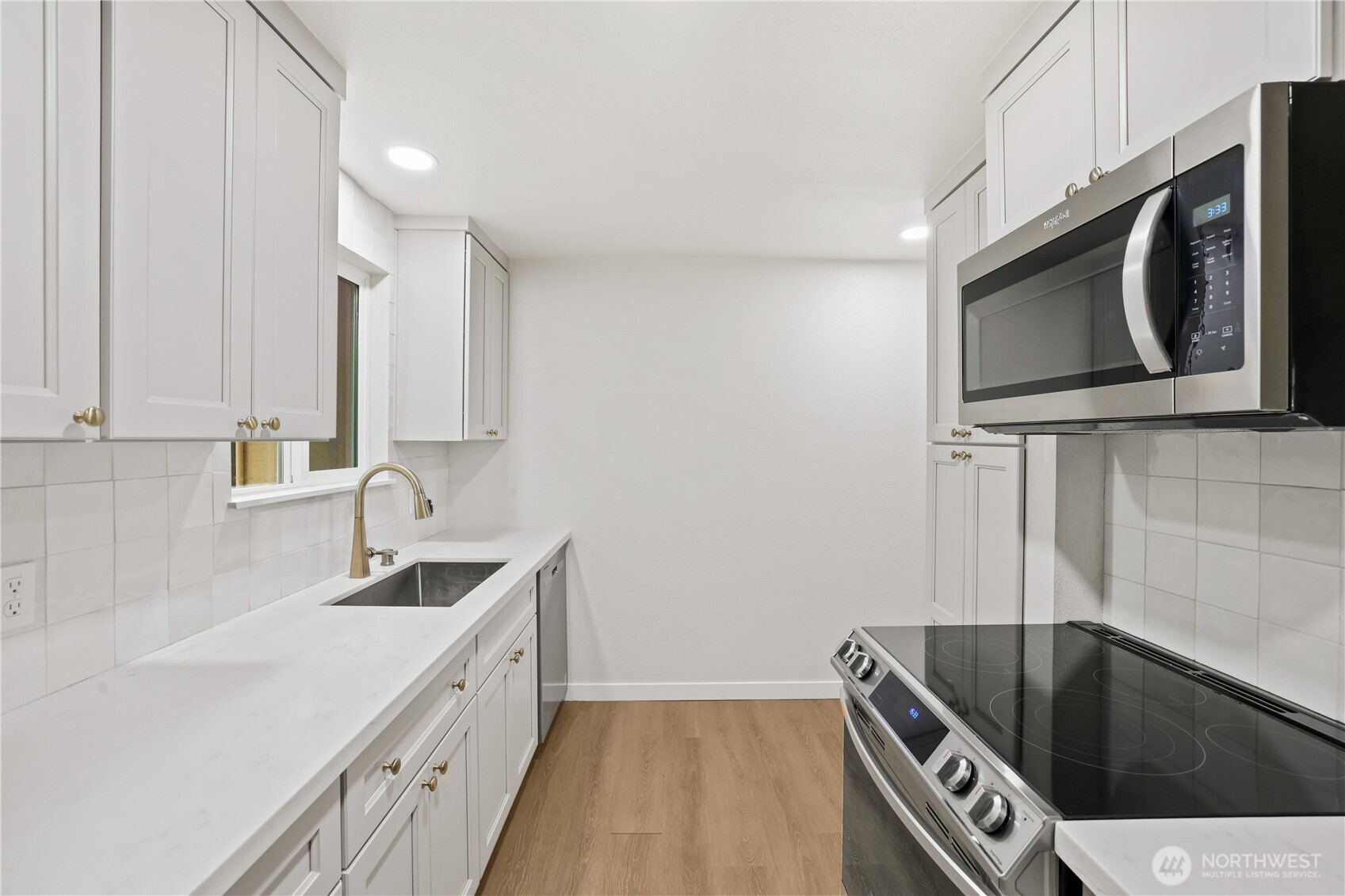 19308 65th Street Property Photo 8