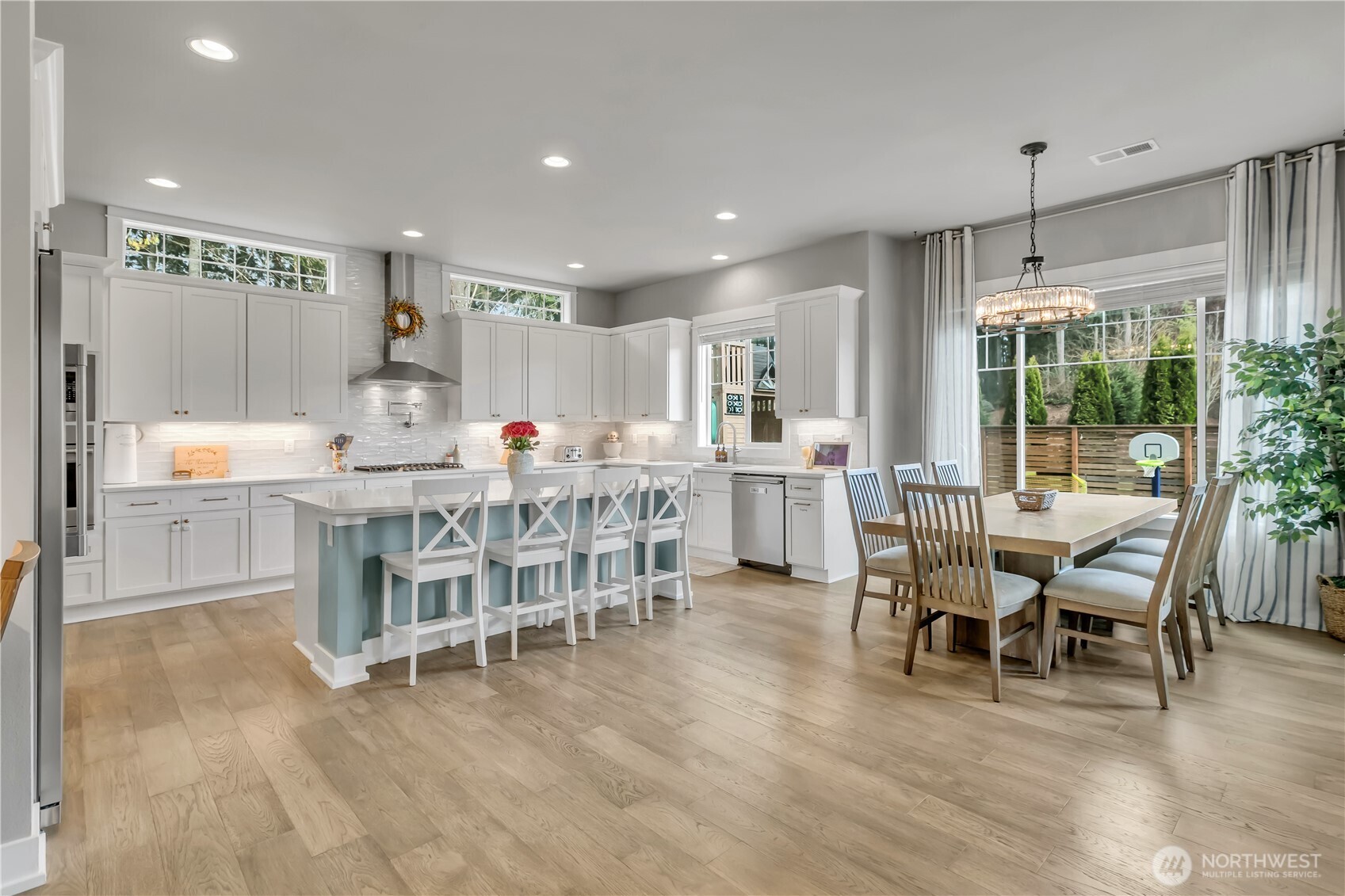 18730 135th Street Property Photo 8