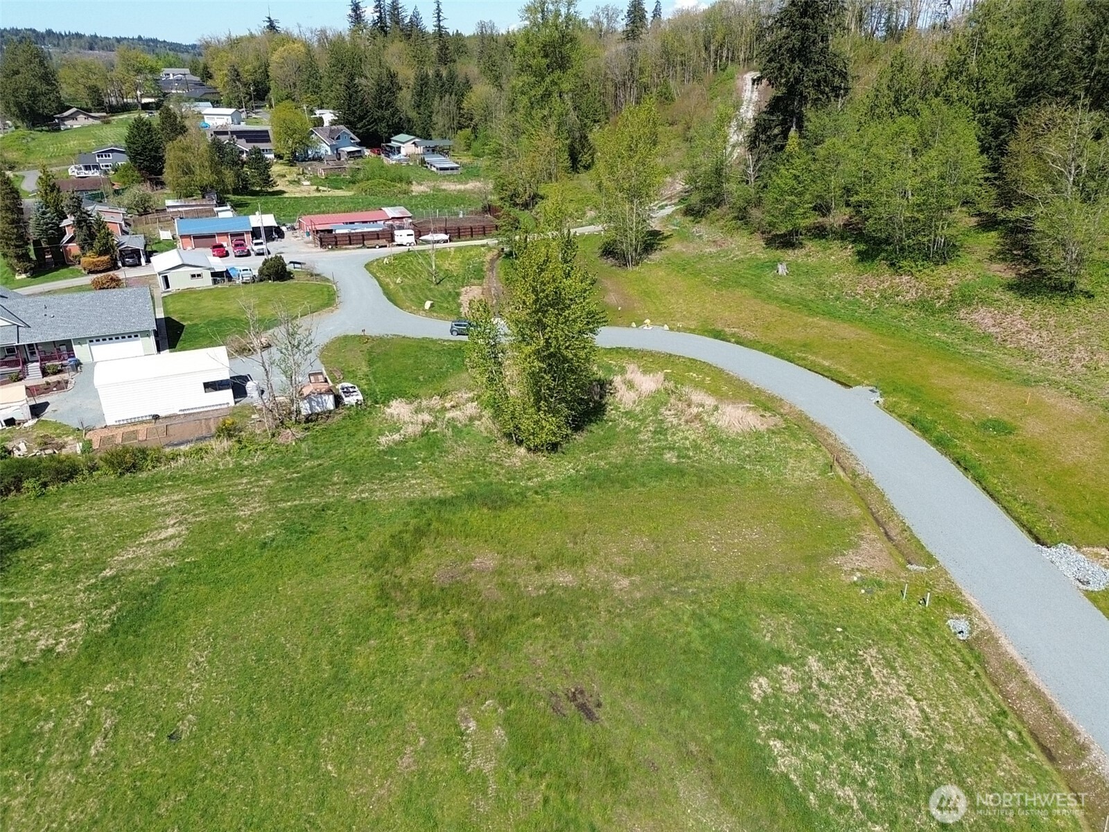 18411 Blacktail Trail Property Photo 5