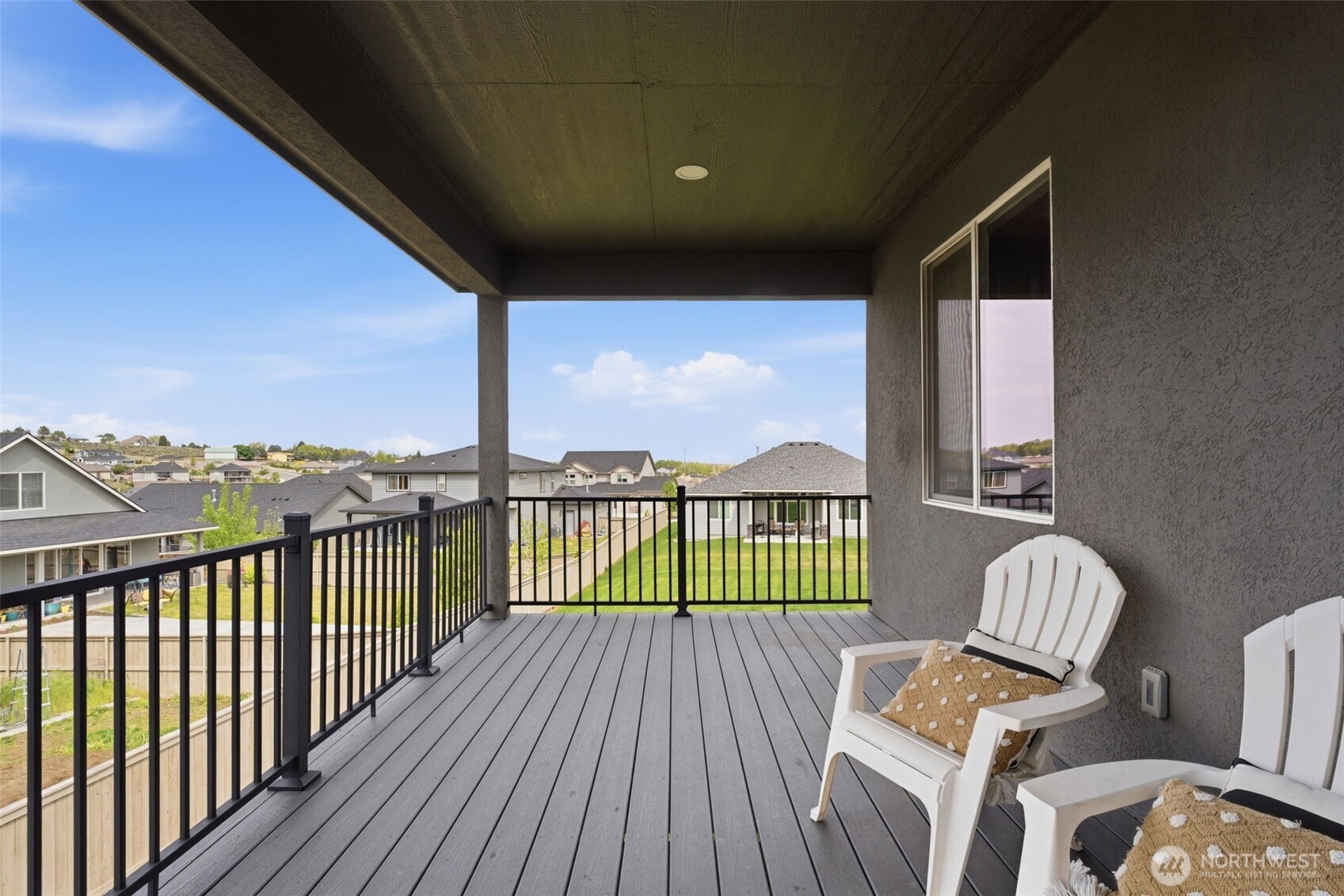 1075 Klamath Court Property Photo 19