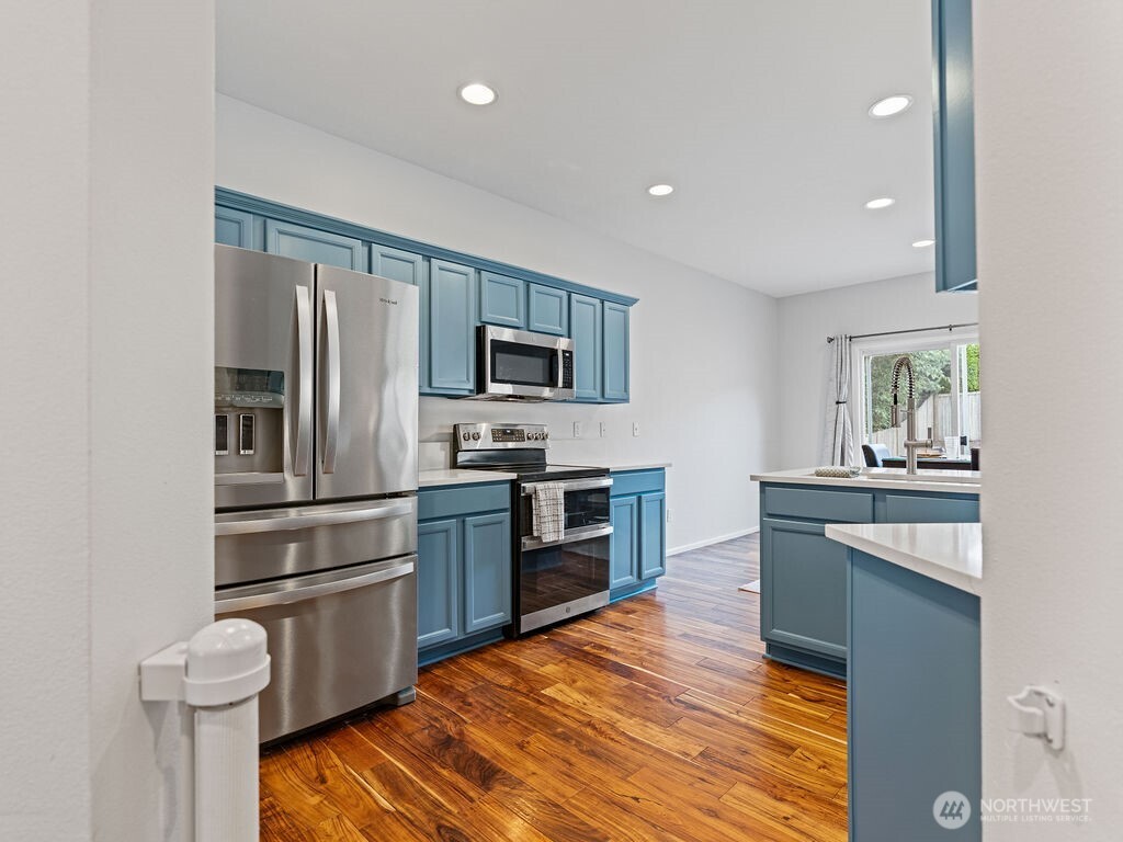 4119 167th Place Property Photo 6