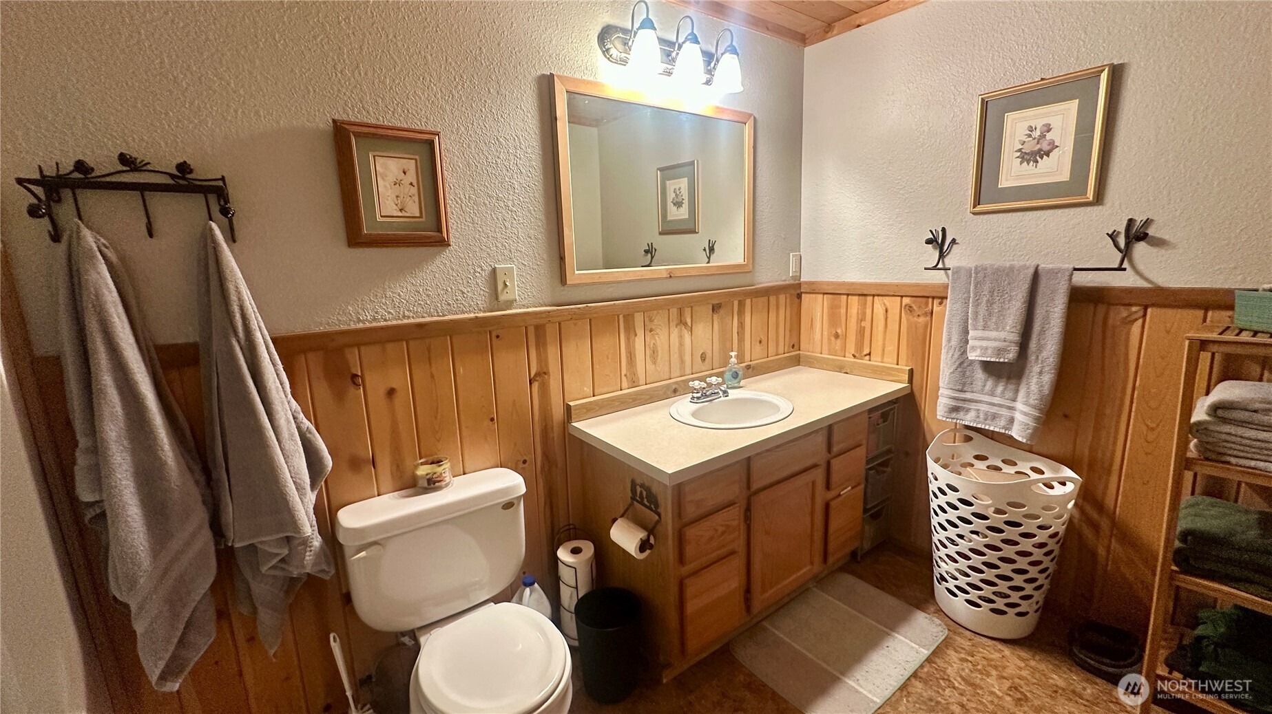 400 Bluff Street Property Photo 15
