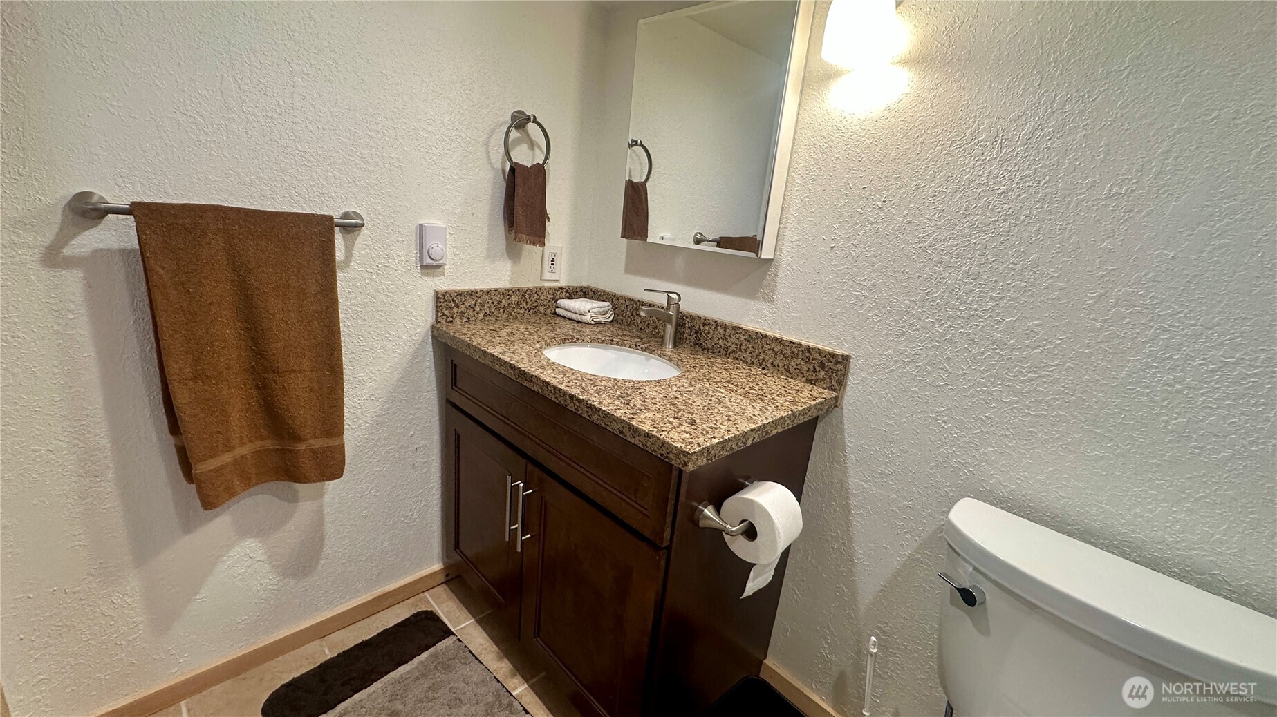 400 Bluff Street Property Photo 35