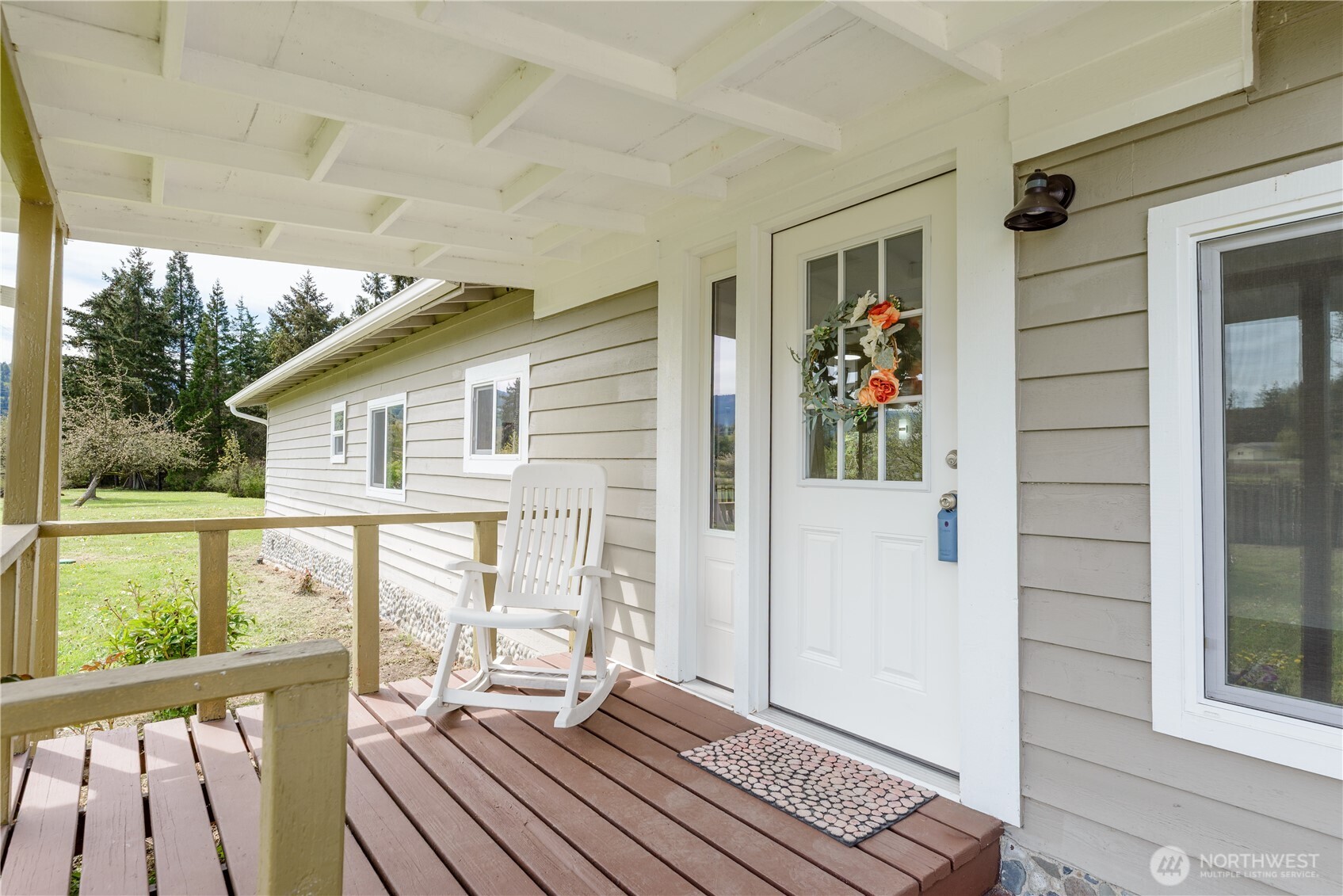 251 Washington Harbor Rd Property Photo 8
