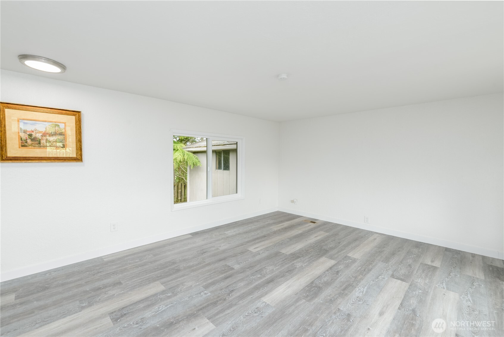 251 Washington Harbor Rd Property Photo 17
