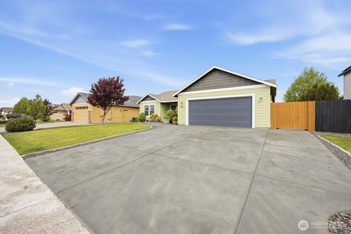 3807 Milagro Dr Property Photo 2