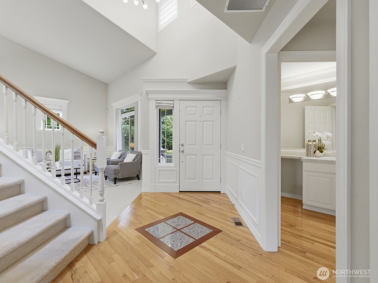 3501 166 Street Property Photo 10