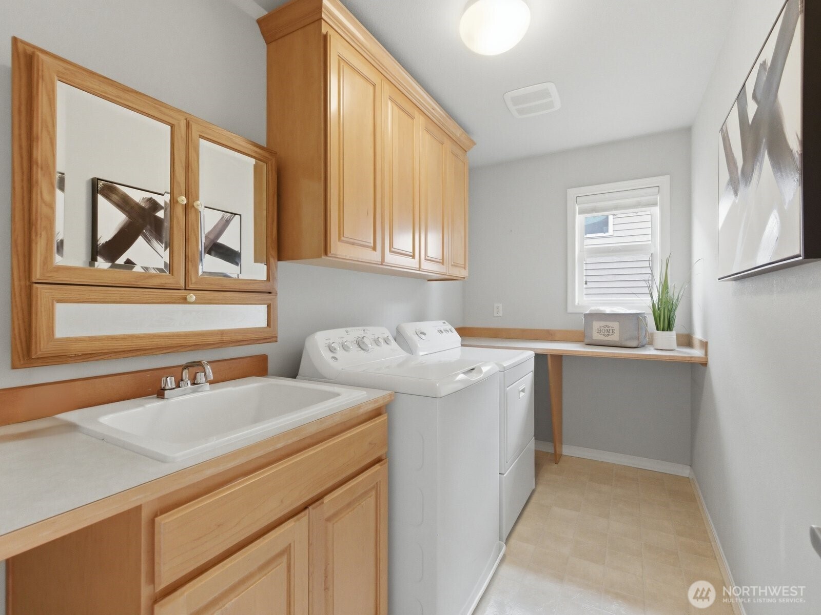 3501 166 Street Property Photo 29