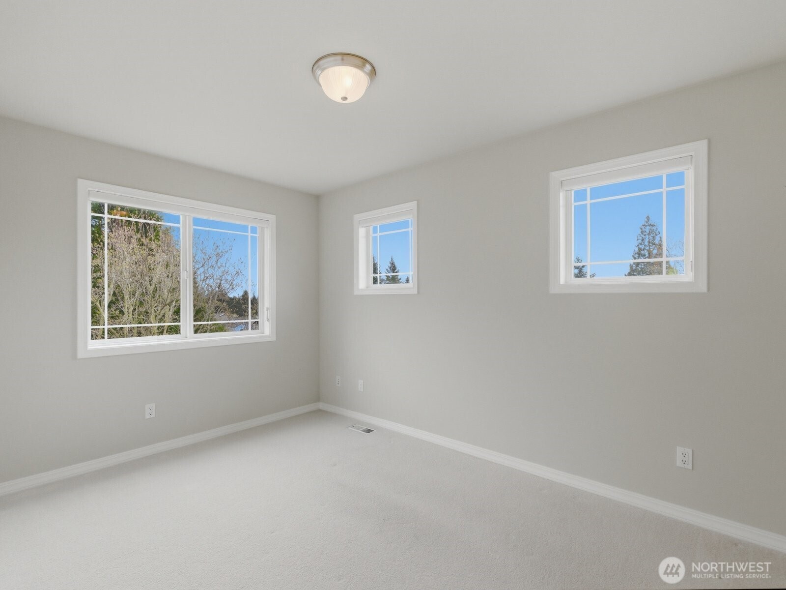 3501 166 Street Property Photo 32