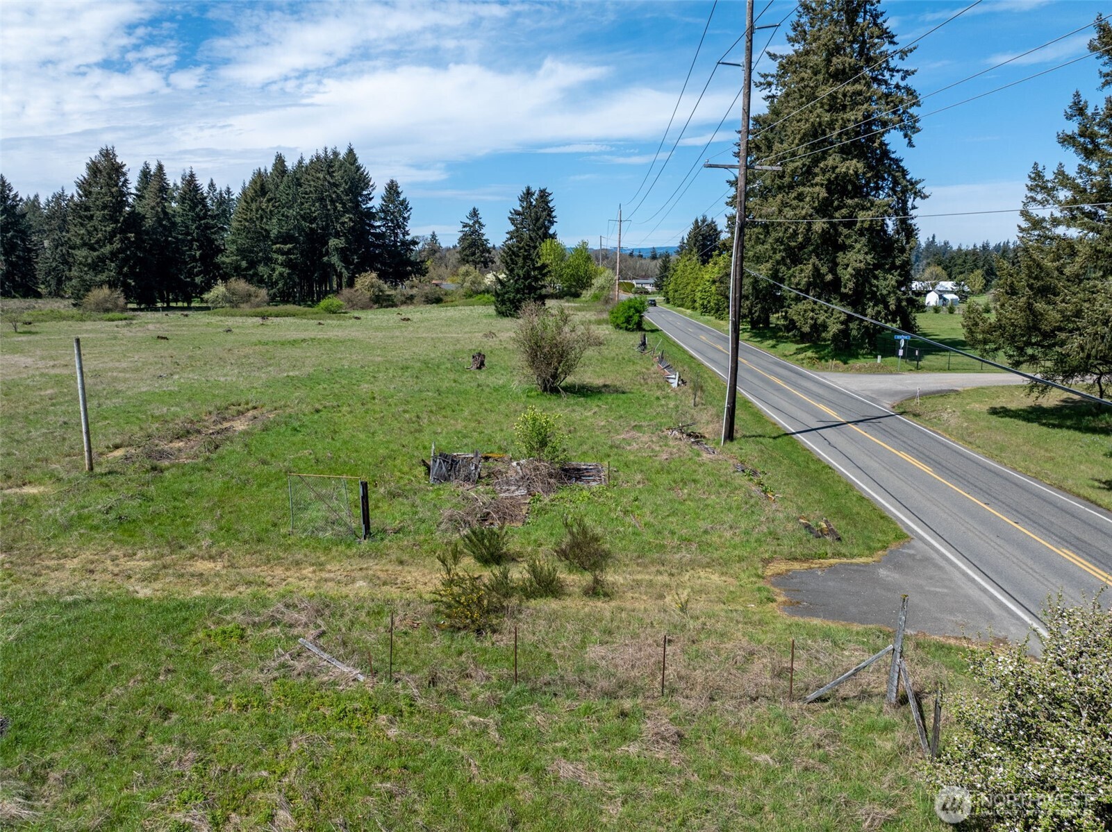 18215 Sw Sargent Road Property Photo 14