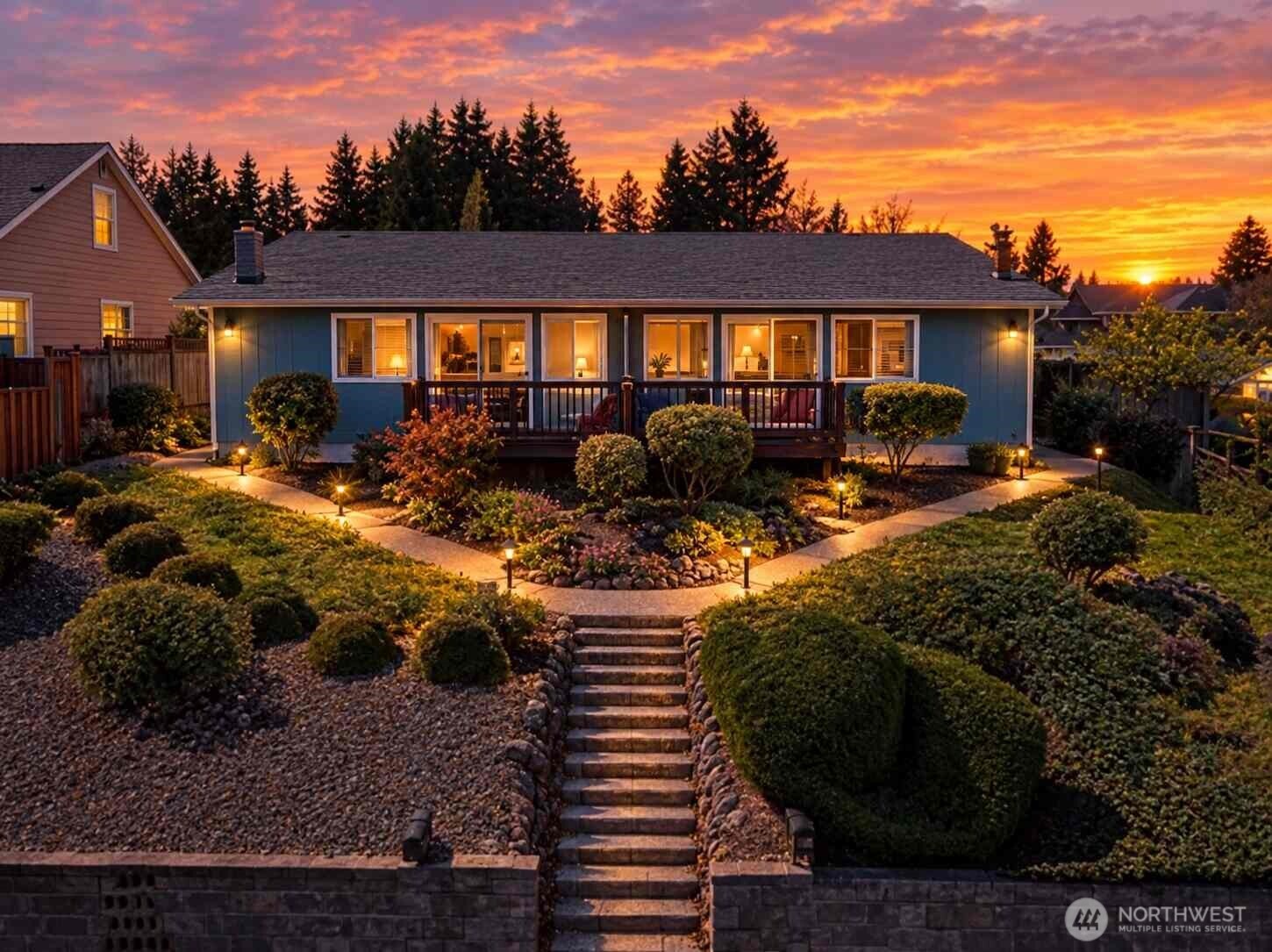 2505 2507 N Wycoff Avenue Property Photo 1