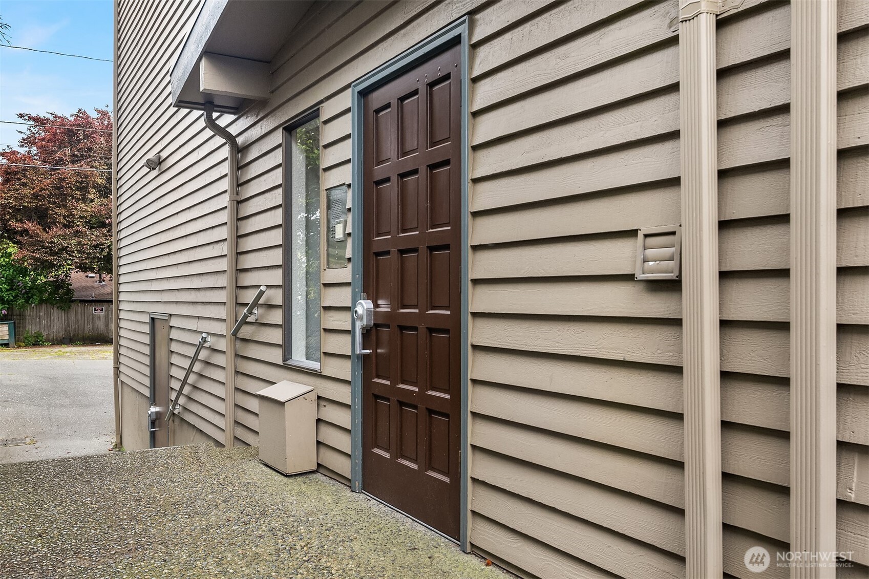 7518 24th Avenue 201 Property Photo 23