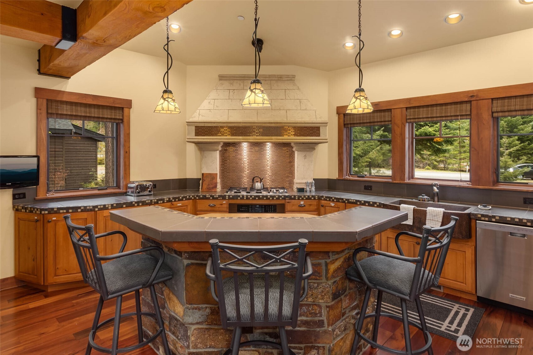 440 Larkspur Loop Property Photo 8