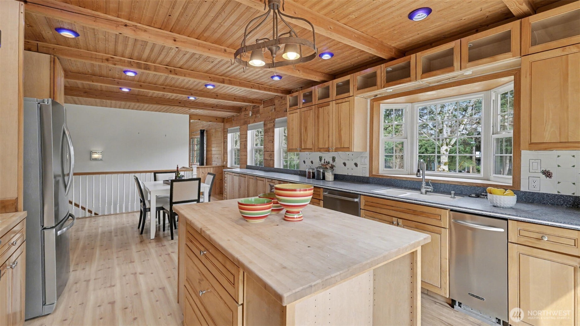 11329 Newcastle Way Property Photo 15