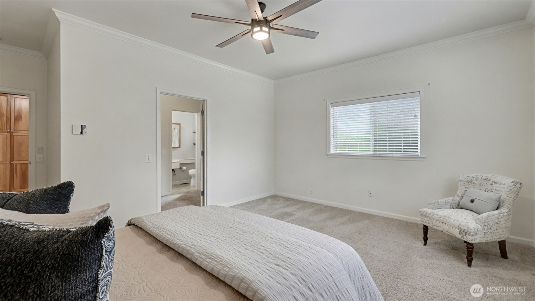 11329 Newcastle Way Property Photo 19