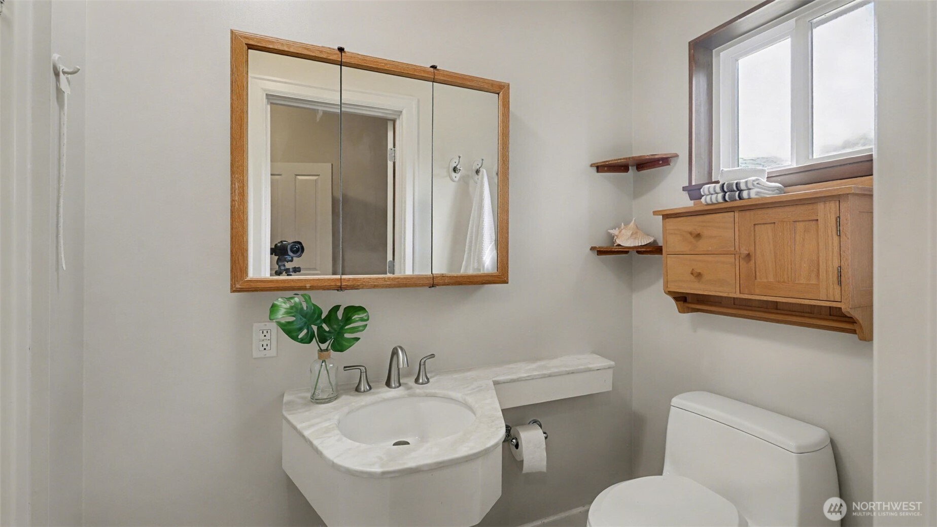 11329 Newcastle Way Property Photo 20