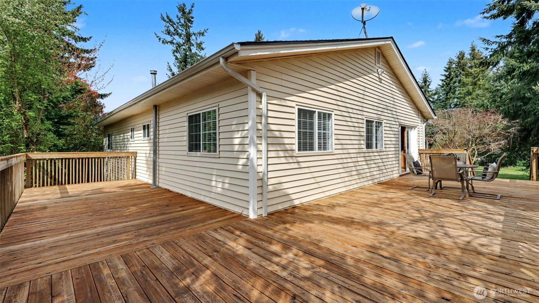 11329 Newcastle Way Property Photo 31