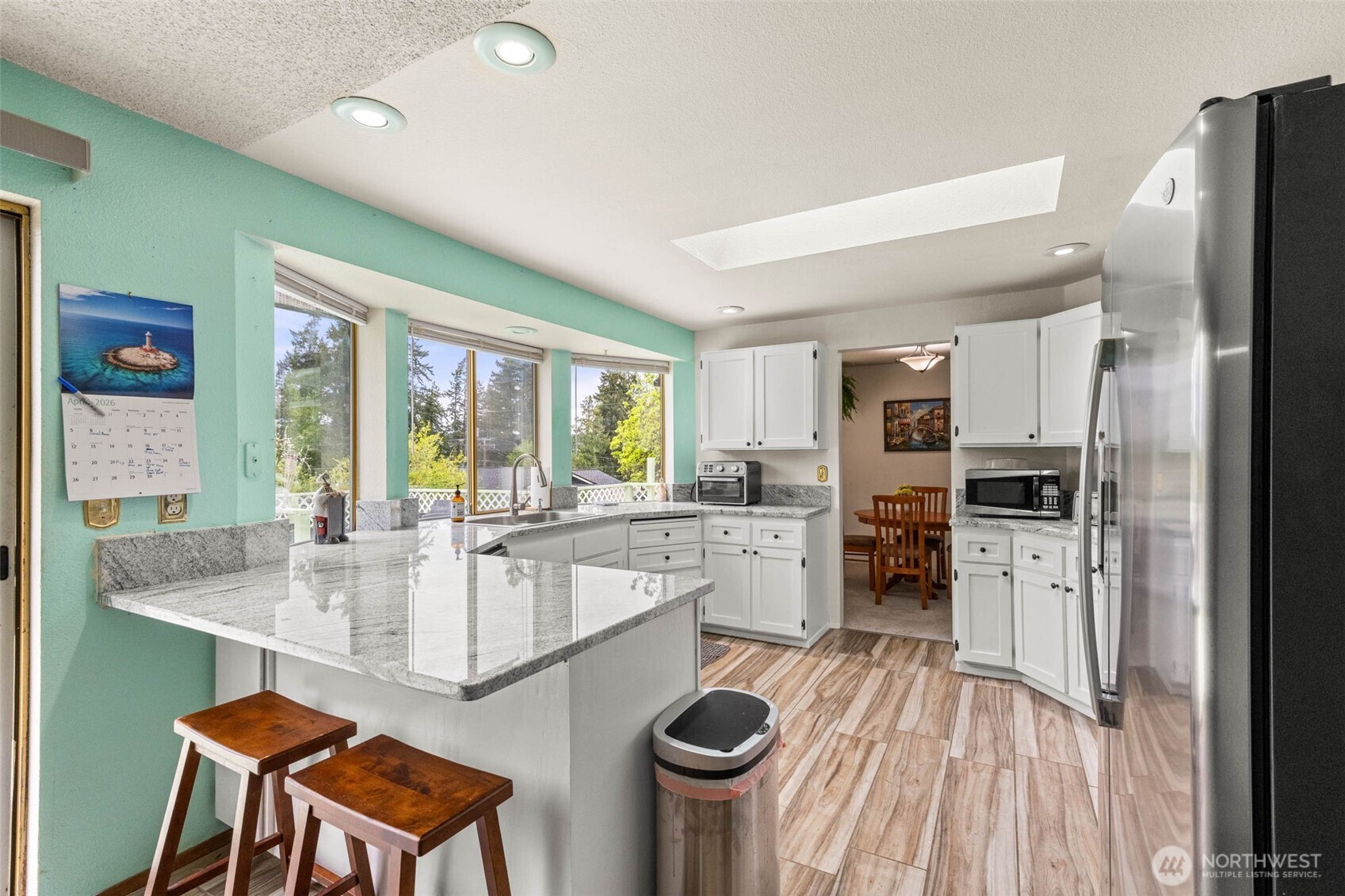 10023 Whitecap Drive Property Photo 10