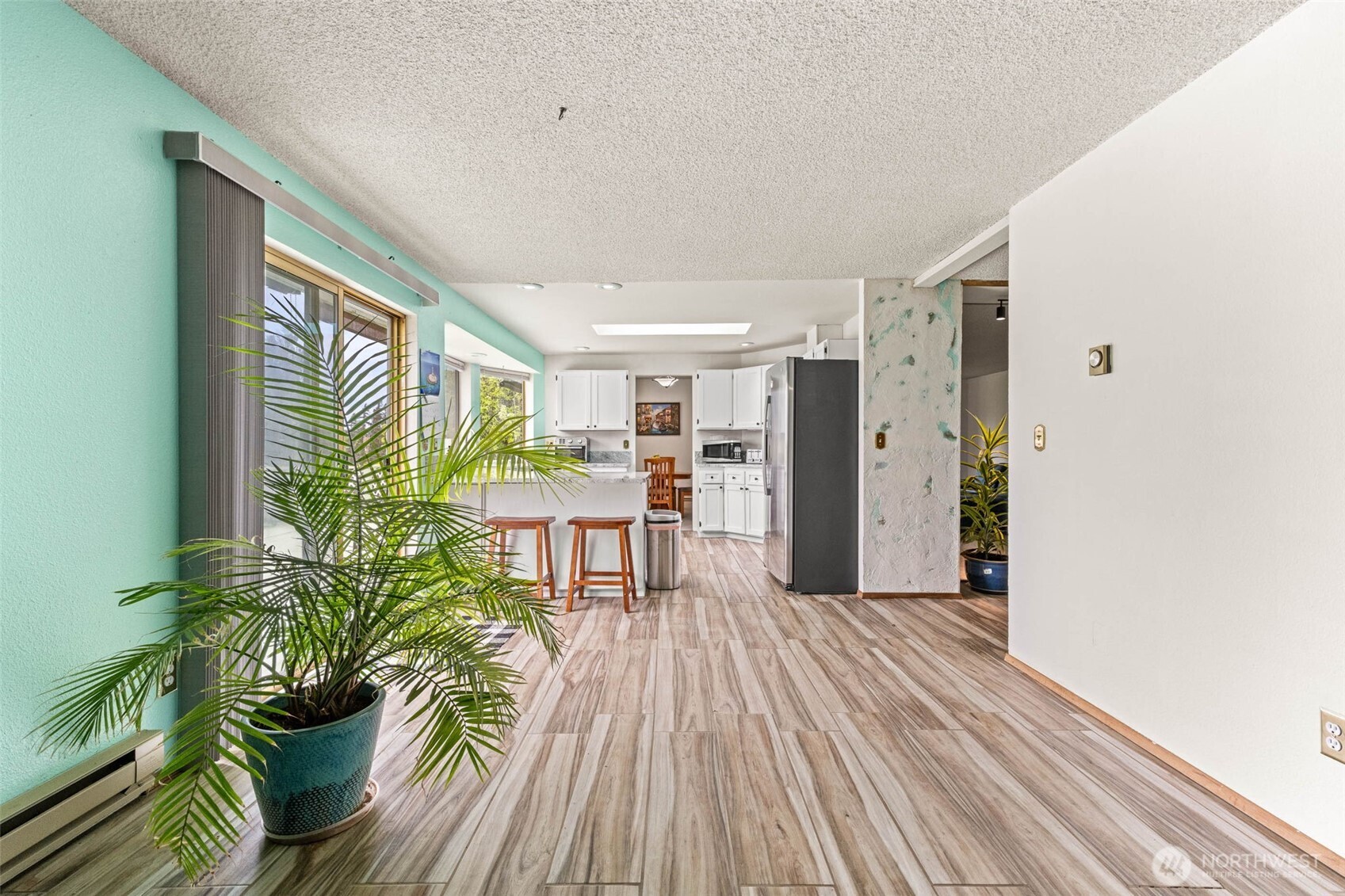 10023 Whitecap Drive Property Photo 11