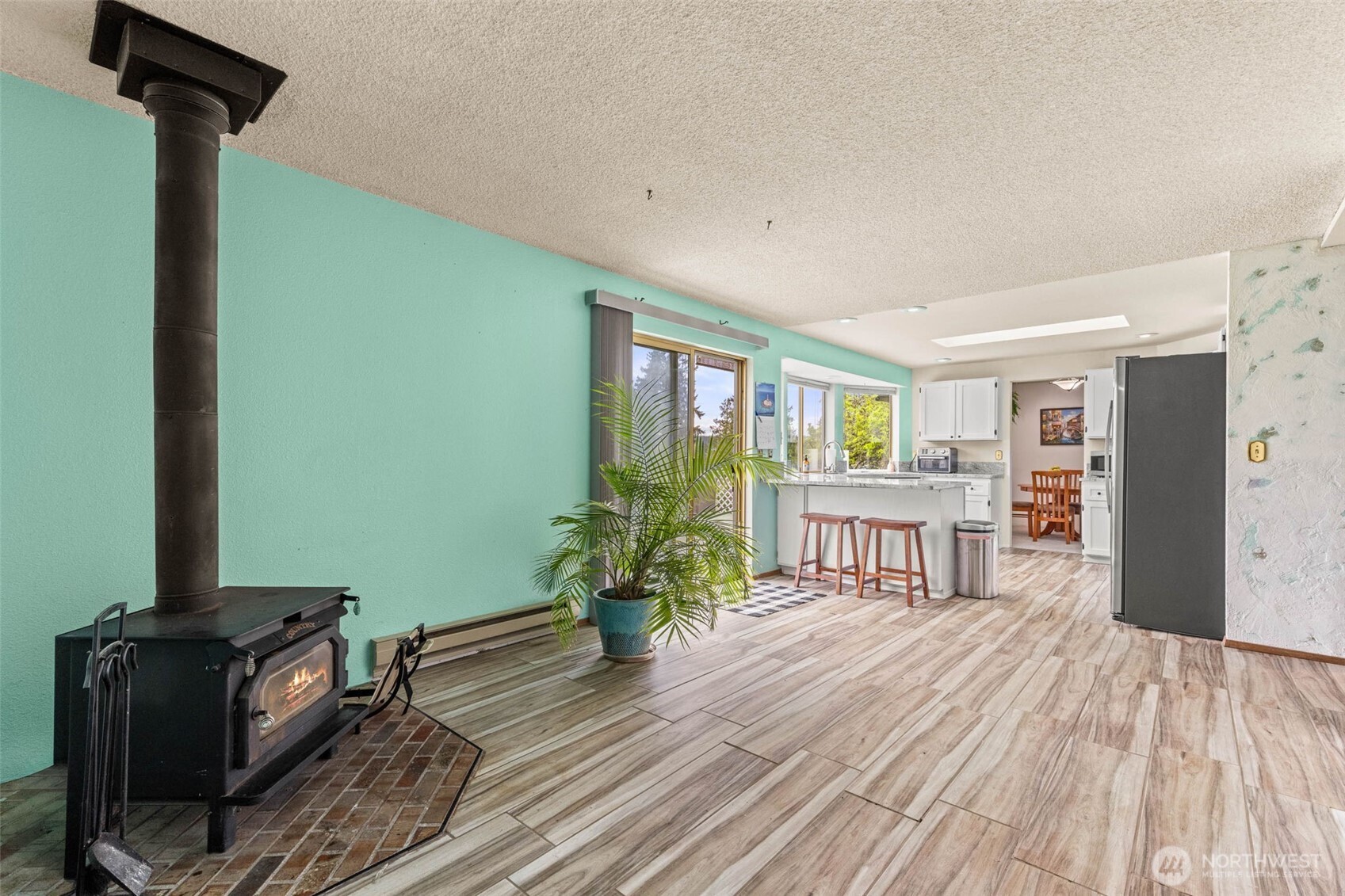 10023 Whitecap Drive Property Photo 15