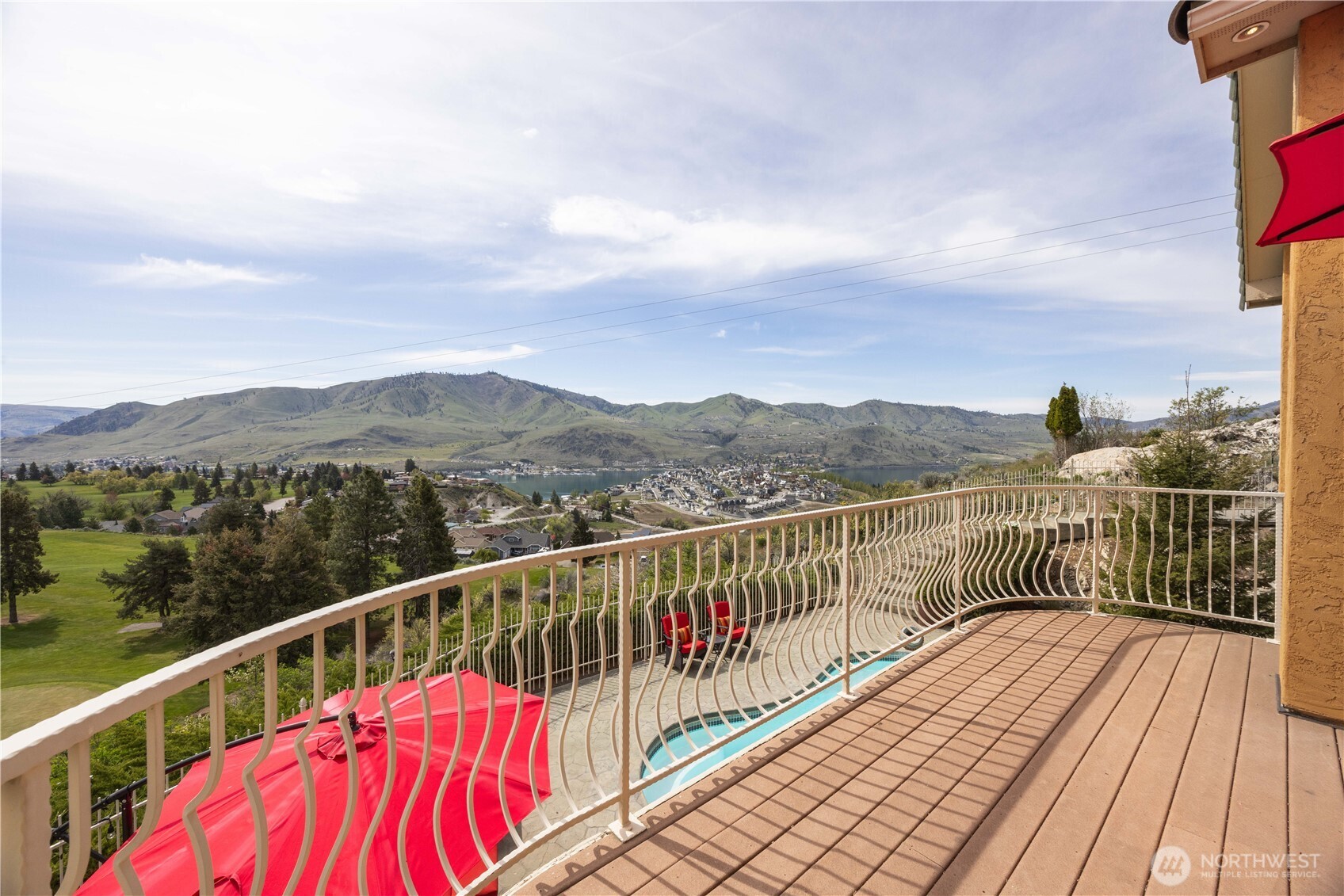 146 Long Drive Property Photo 14