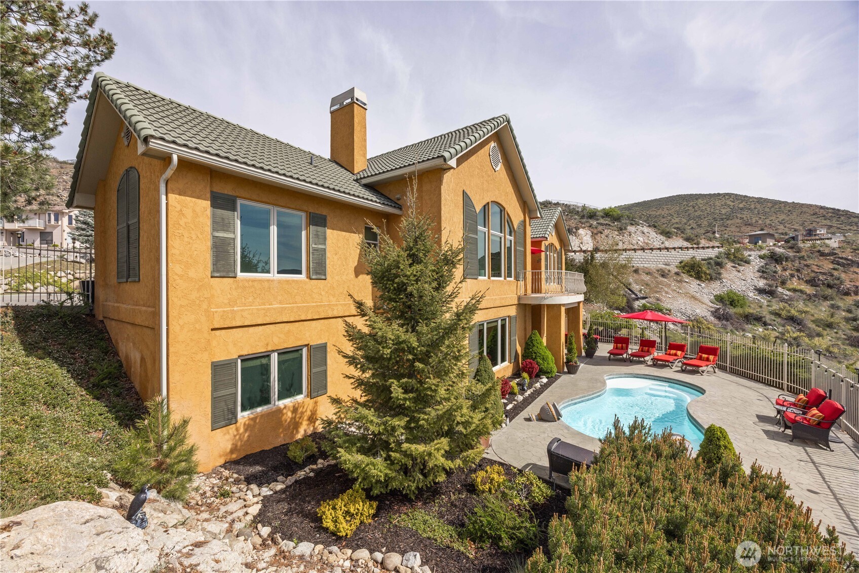146 Long Drive Property Photo 22