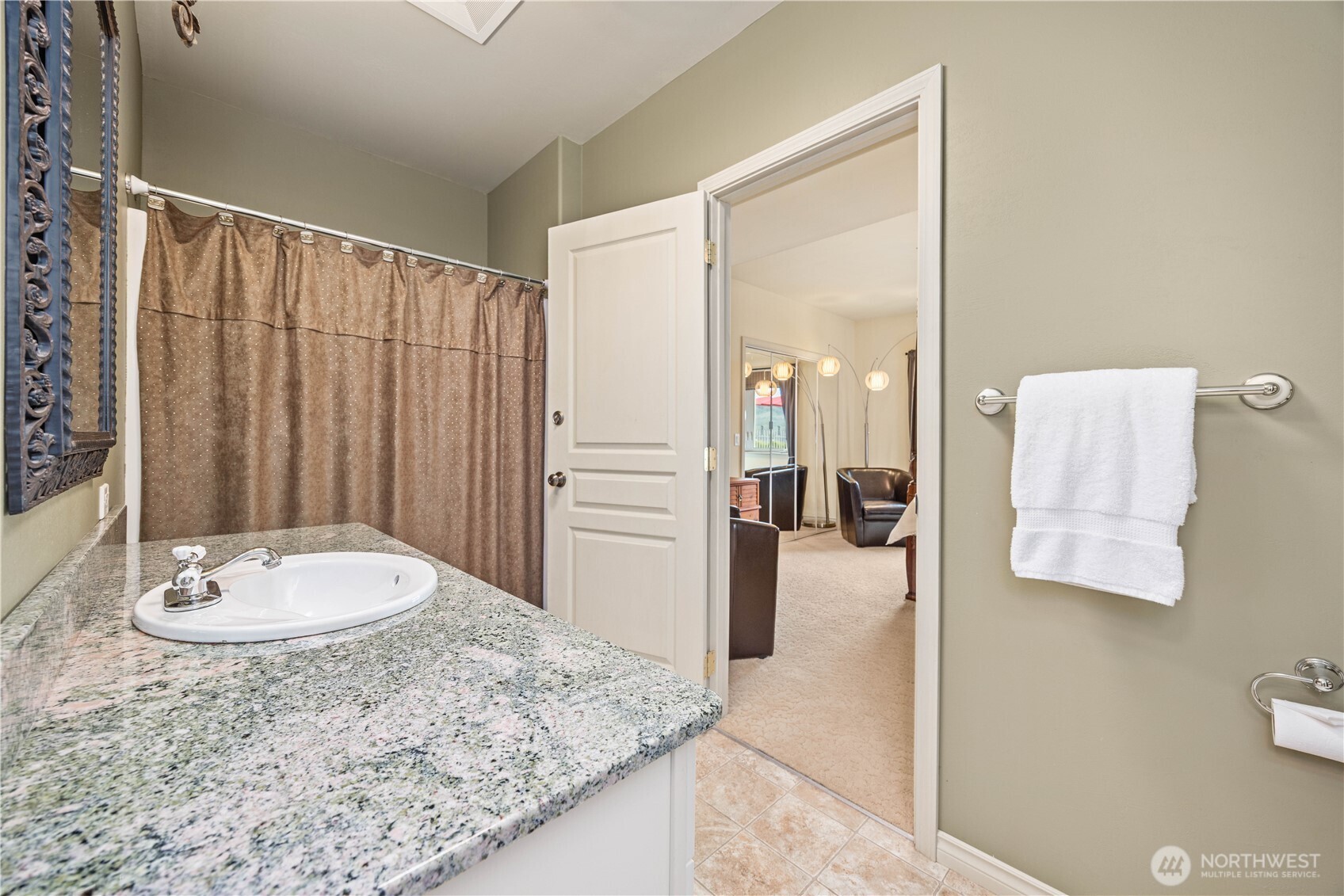 146 Long Drive Property Photo 33