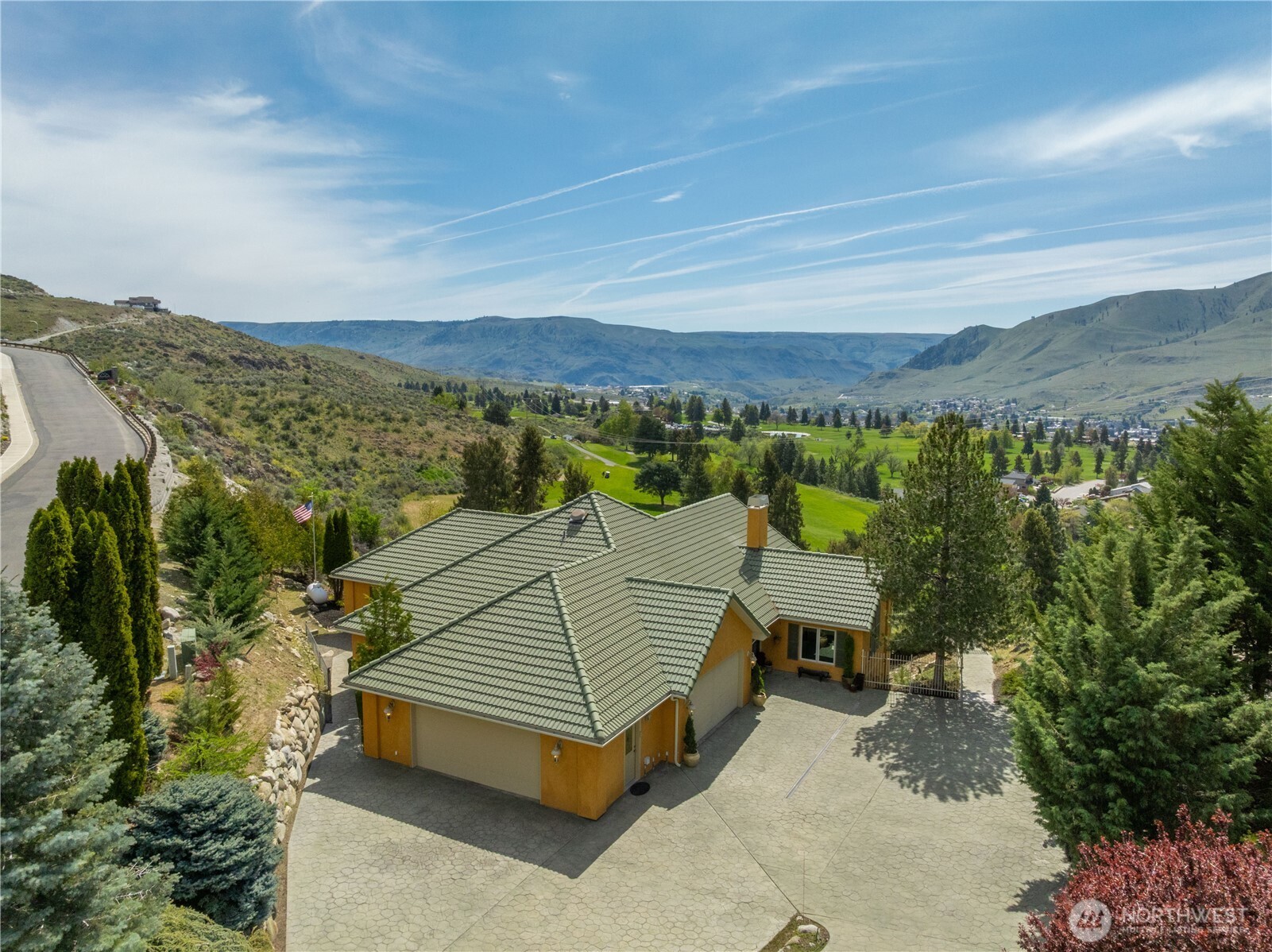 146 Long Drive Property Photo 36