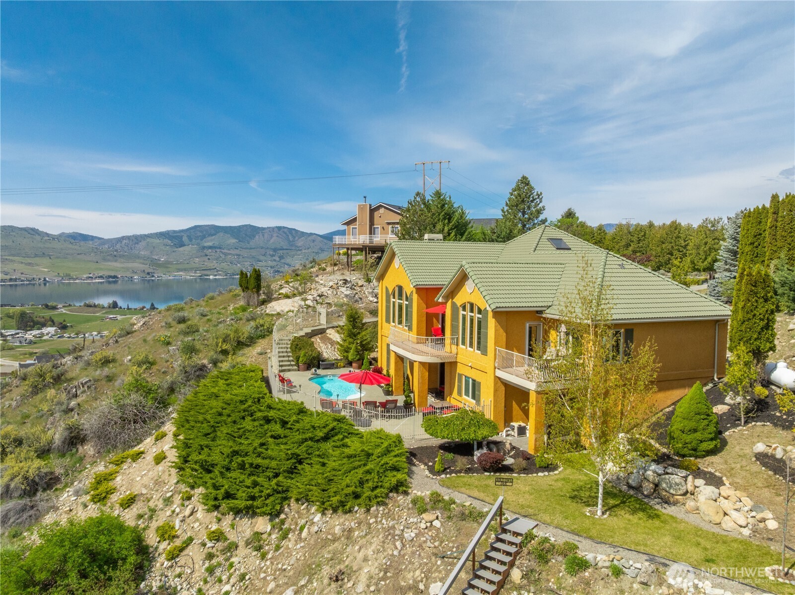 146 Long Drive Property Photo 37