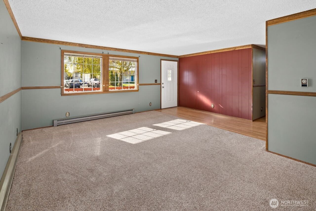 204 N Mason Street Property Photo 5