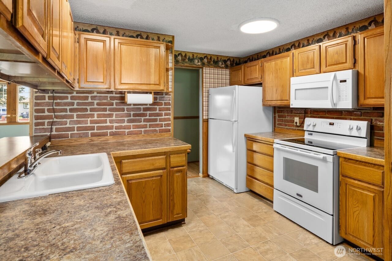 204 N Mason Street Property Photo 14