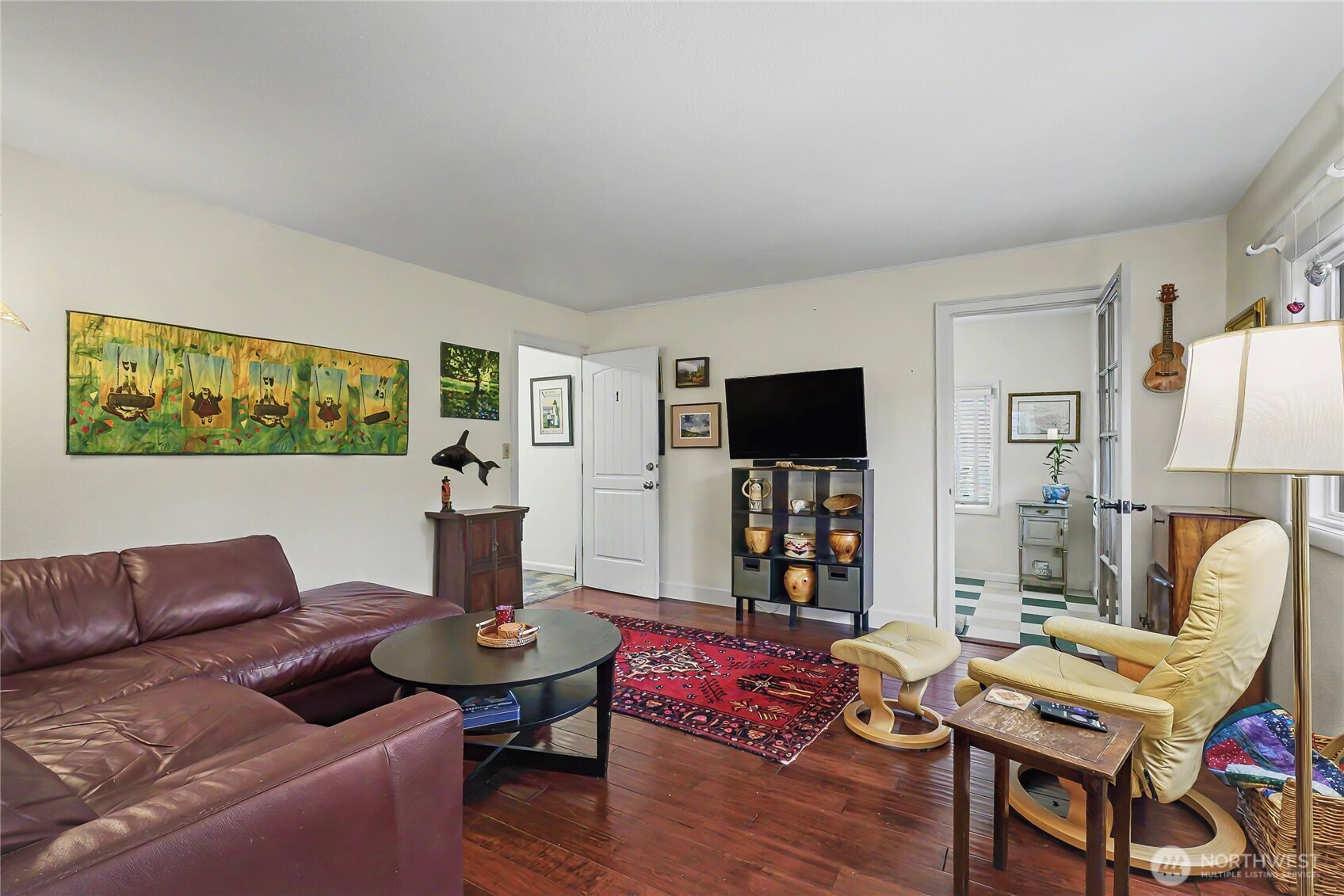 612 N Oakes Street Property Photo 4