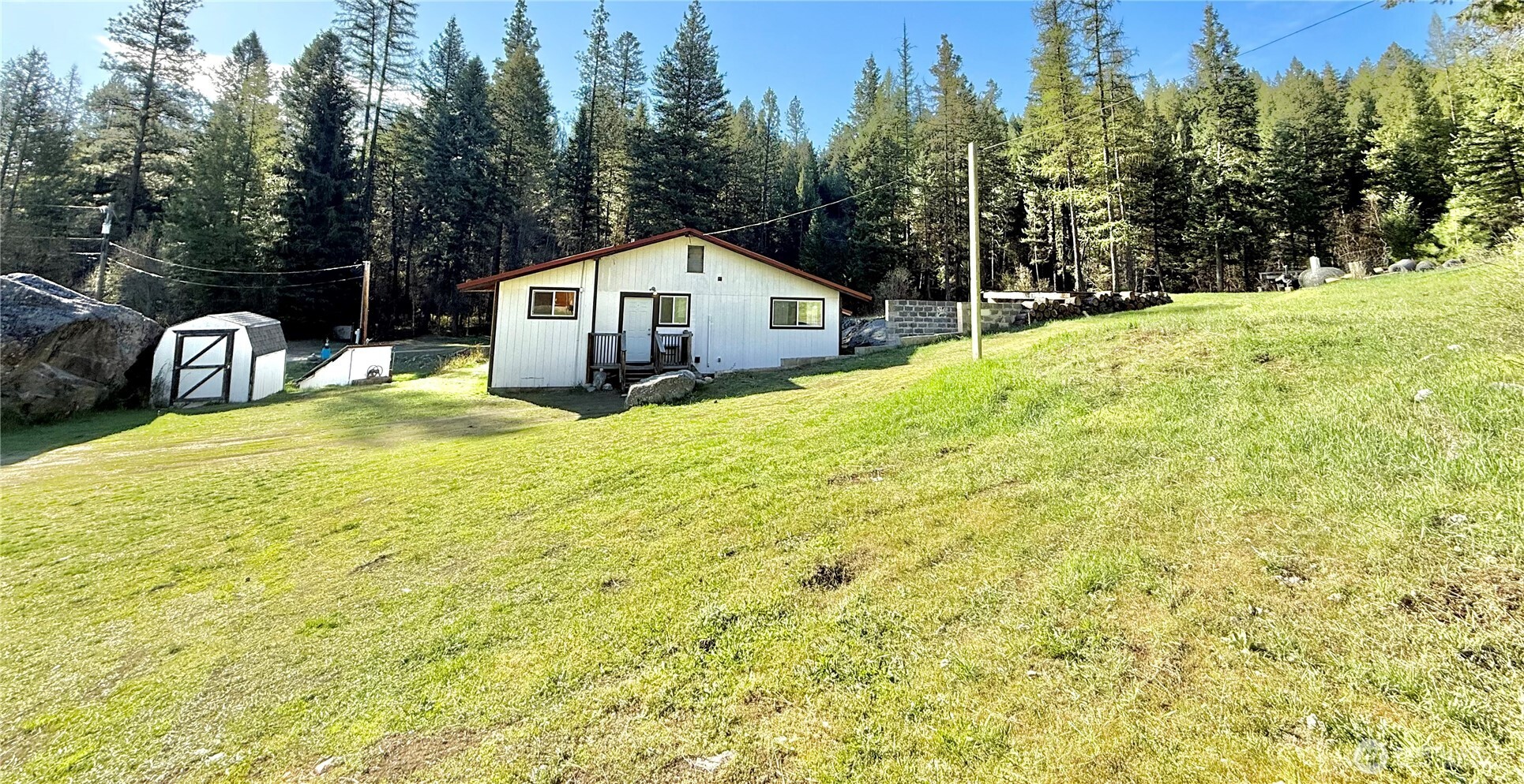 1092 Aeneas Valley Road Property Photo 10