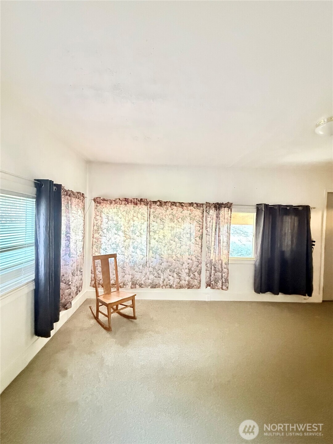 1092 Aeneas Valley Road Property Photo 30