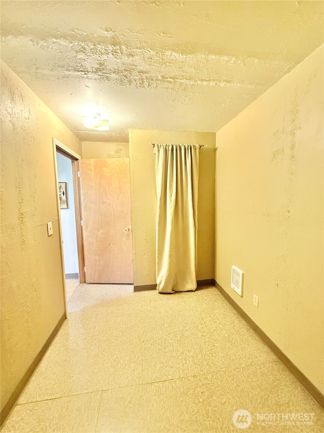 1092 Aeneas Valley Road Property Photo 32