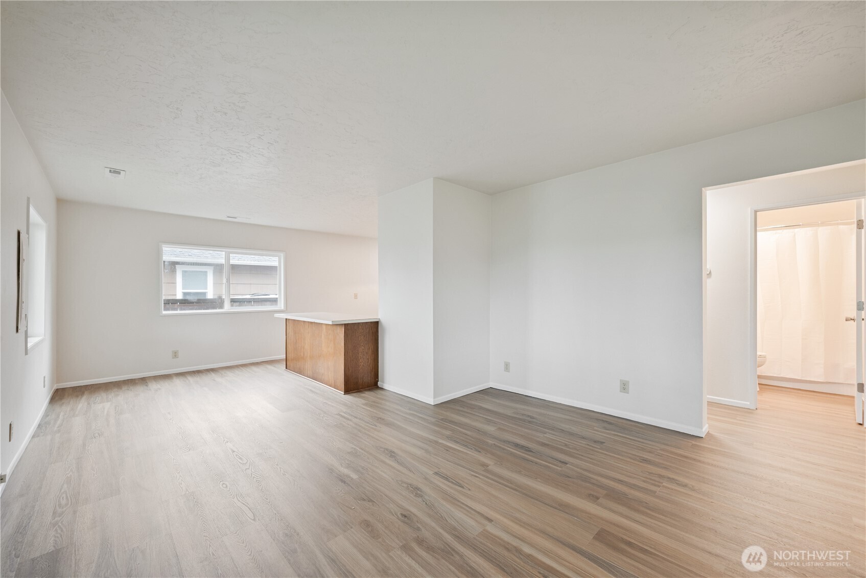 1123 7th Avenue Property Photo 4