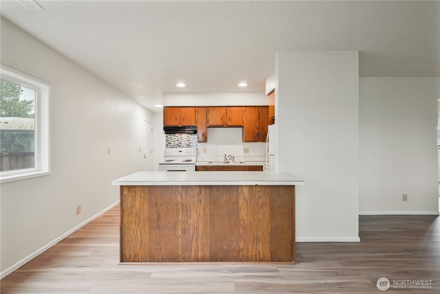 1123 7th Avenue Property Photo 5