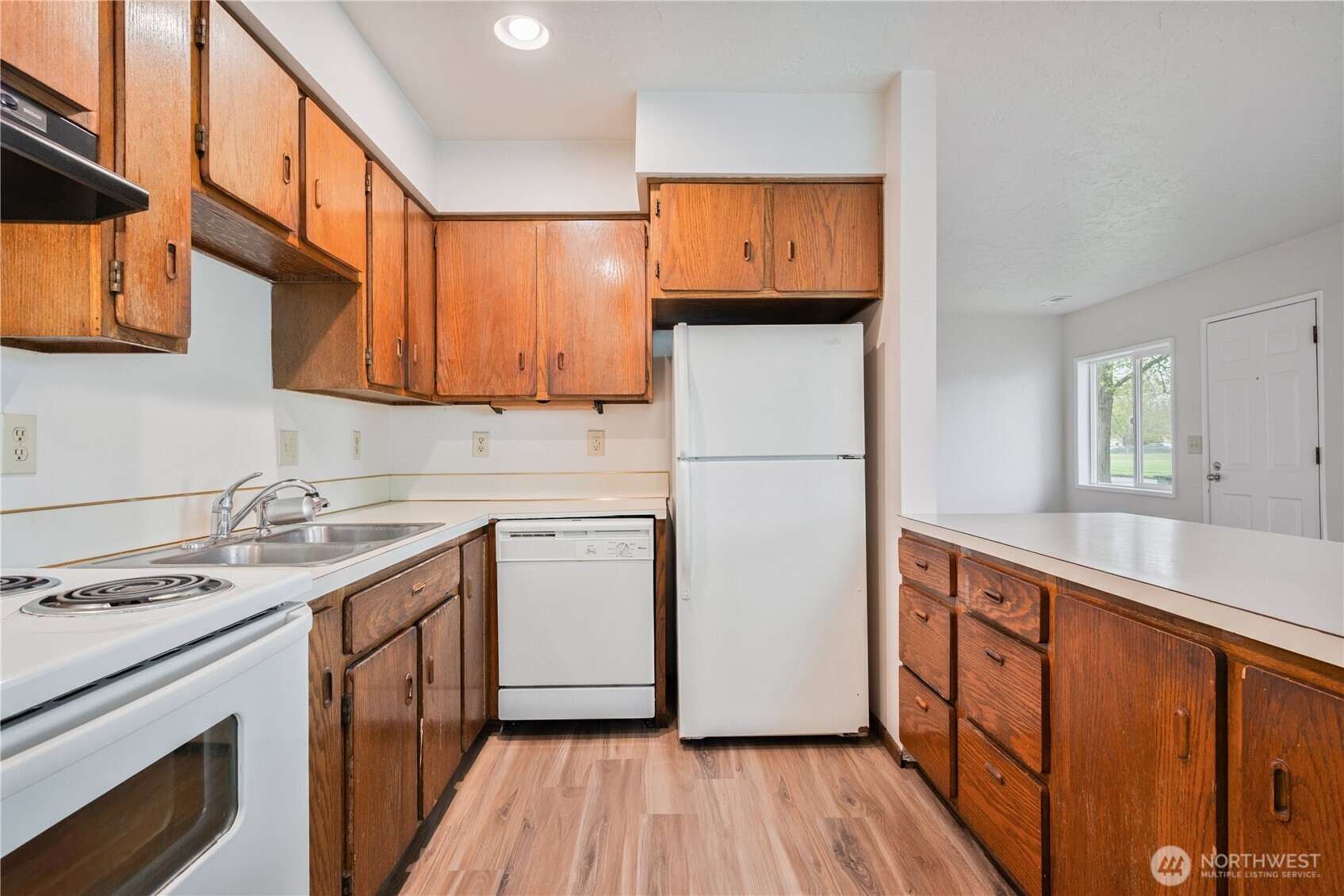 1123 7th Avenue Property Photo 6
