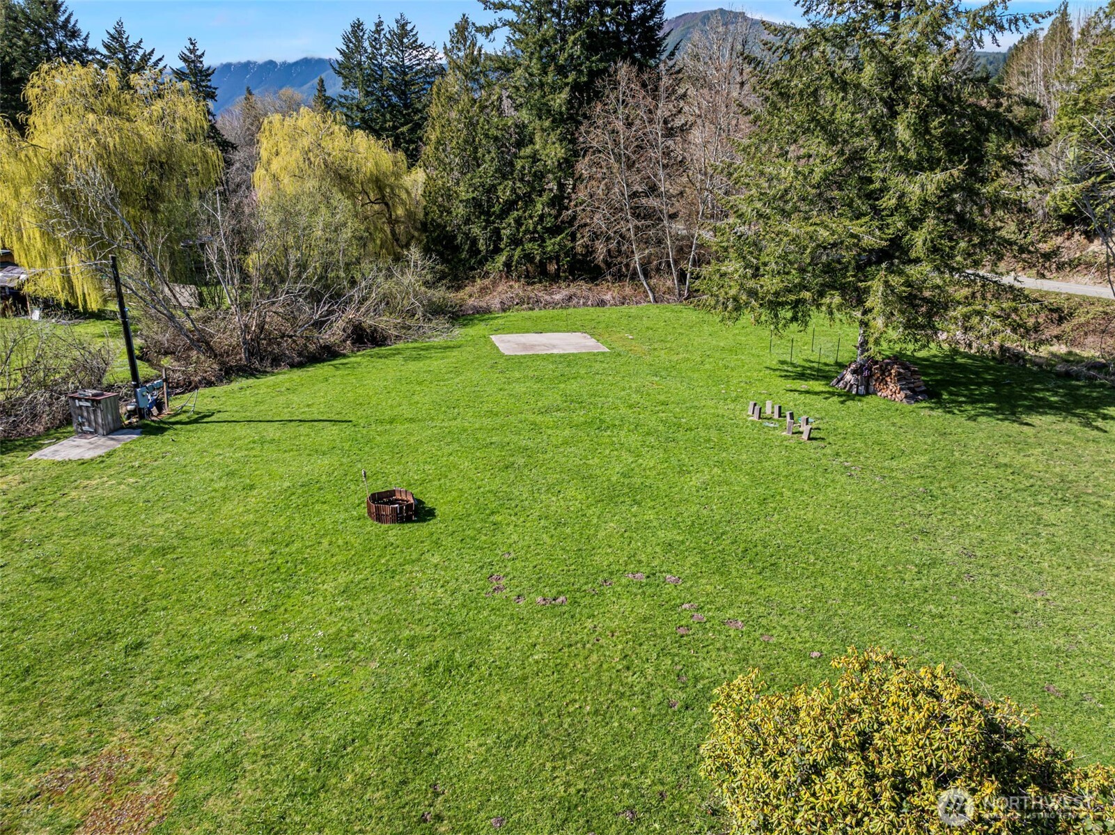 210 Kelly Road Property Photo 8