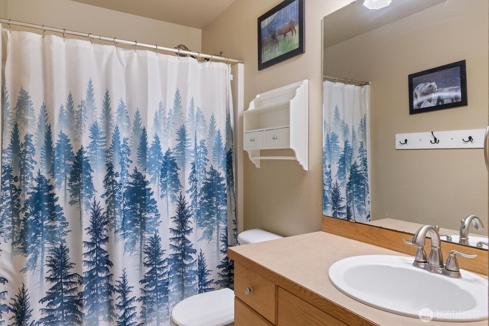 263 Hamilton Court Property Photo 28
