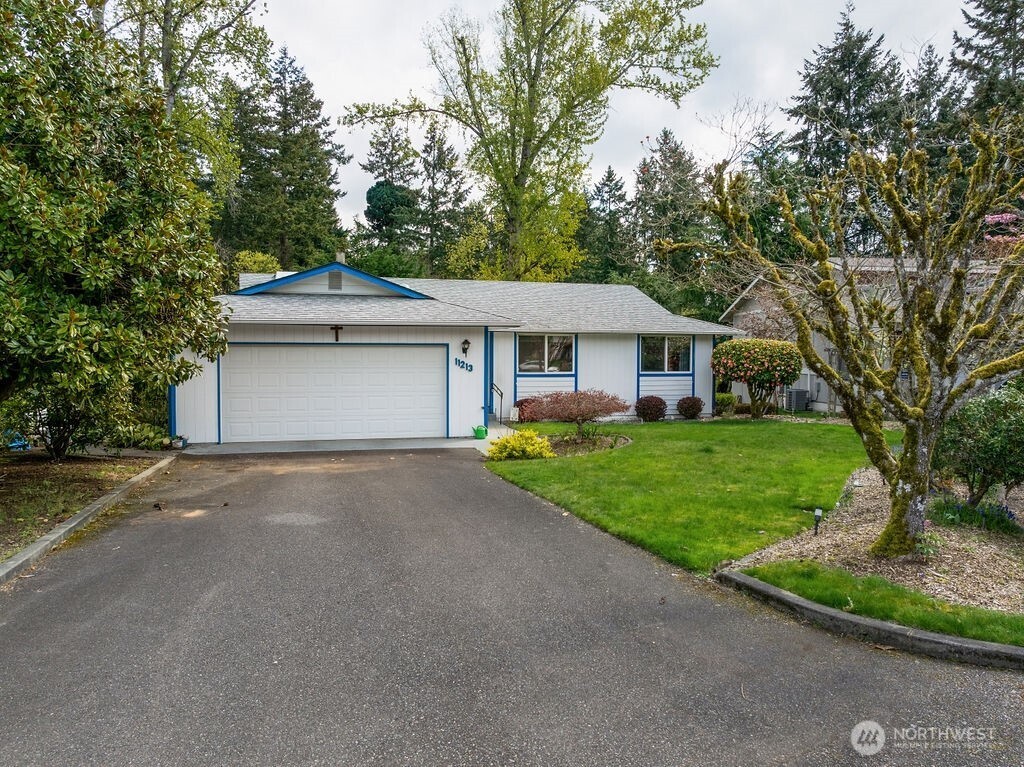 11213 98th Avenue Property Photo 13